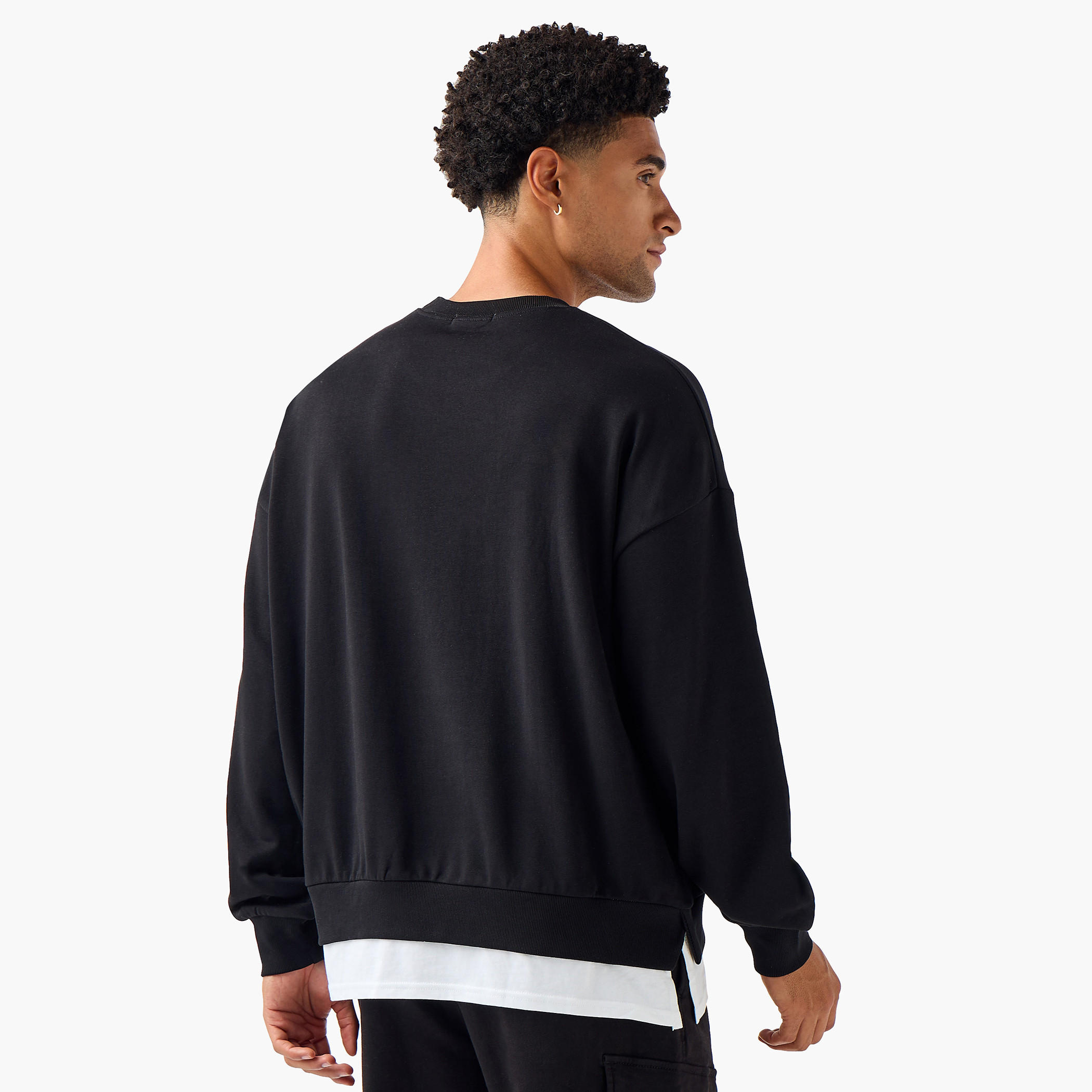 سويت شيرت رجالي فضفاض بطبعات جرافيك-men-winterwear-hoodiesandsweatshirts-image-3