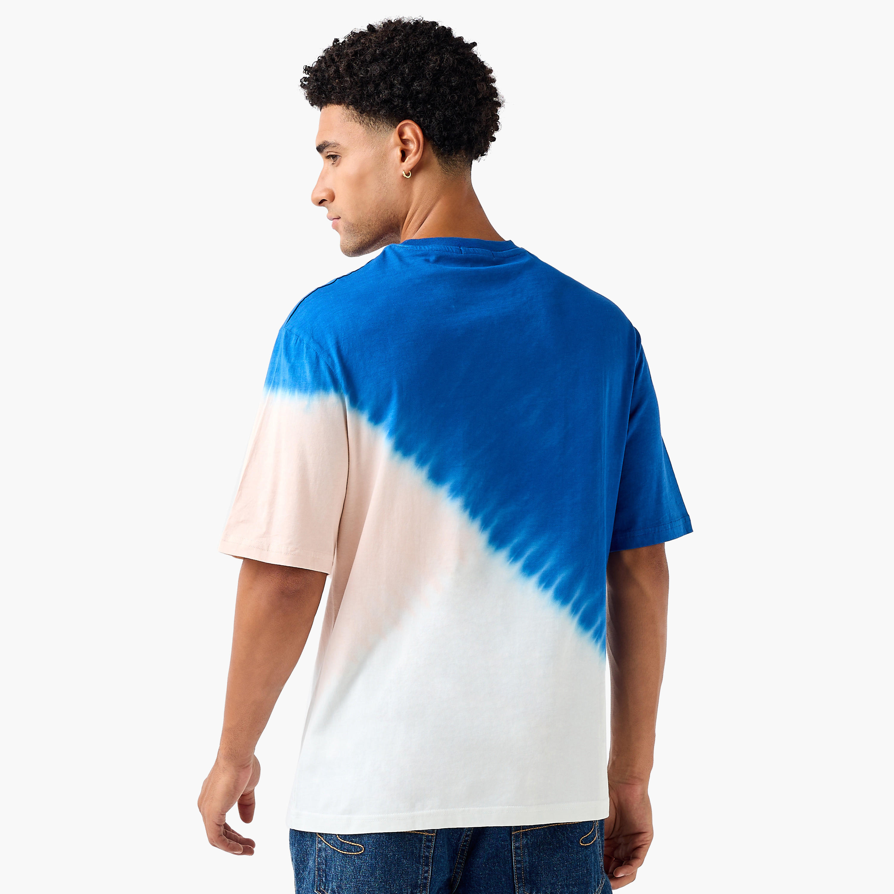 تيشيرت مصبوغ بقصة عادية وياقة ضيقة وأكمام قصيرة للرجال-men-clothing-tshirtsandpolos-tshirts-image-3