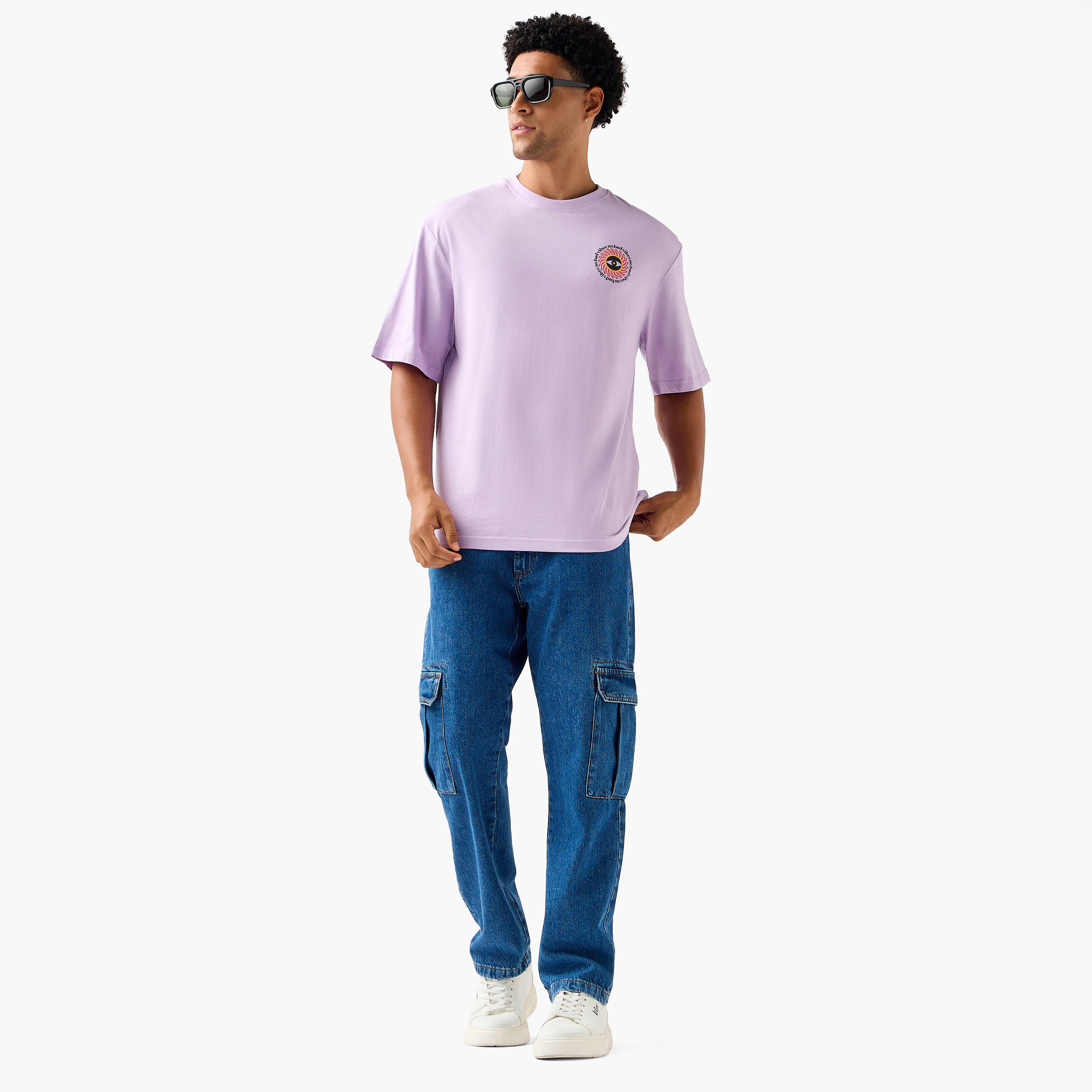 Men Boxy Fit Crew Neck Short Sleeves Graphic Print T-Shirt-men-clothing-tshirtsandpolos-tshirts-image-2