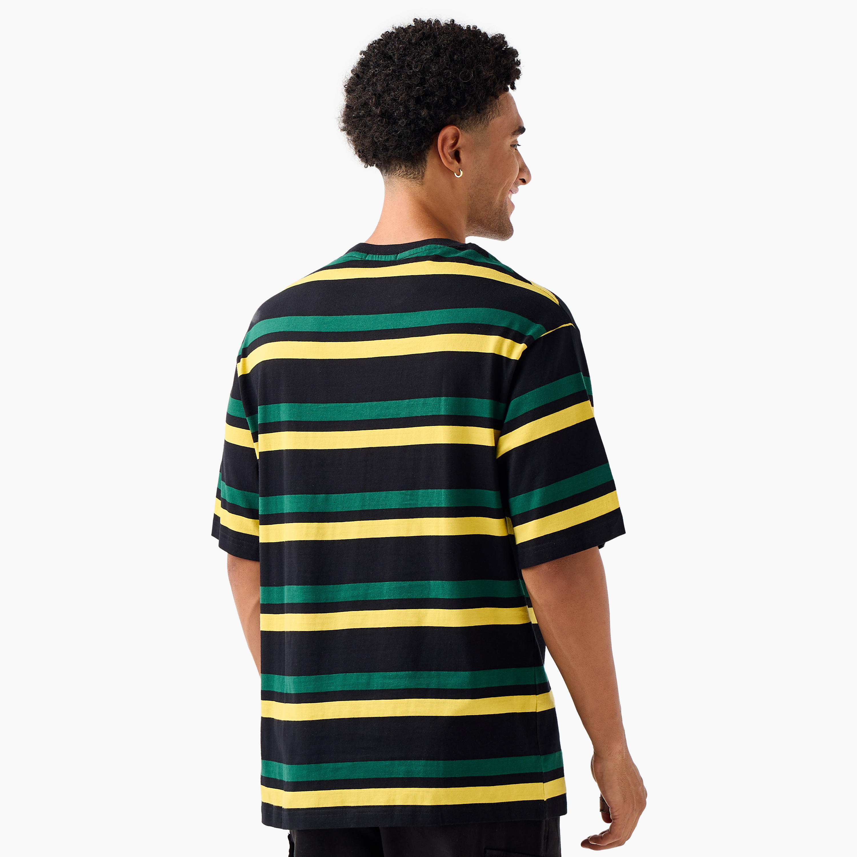 تيشيرت مخطط بقصة عادية وياقة ضيقة وأكمام قصيرة للرجال-men-clothing-tshirtsandpolos-tshirts-image-3