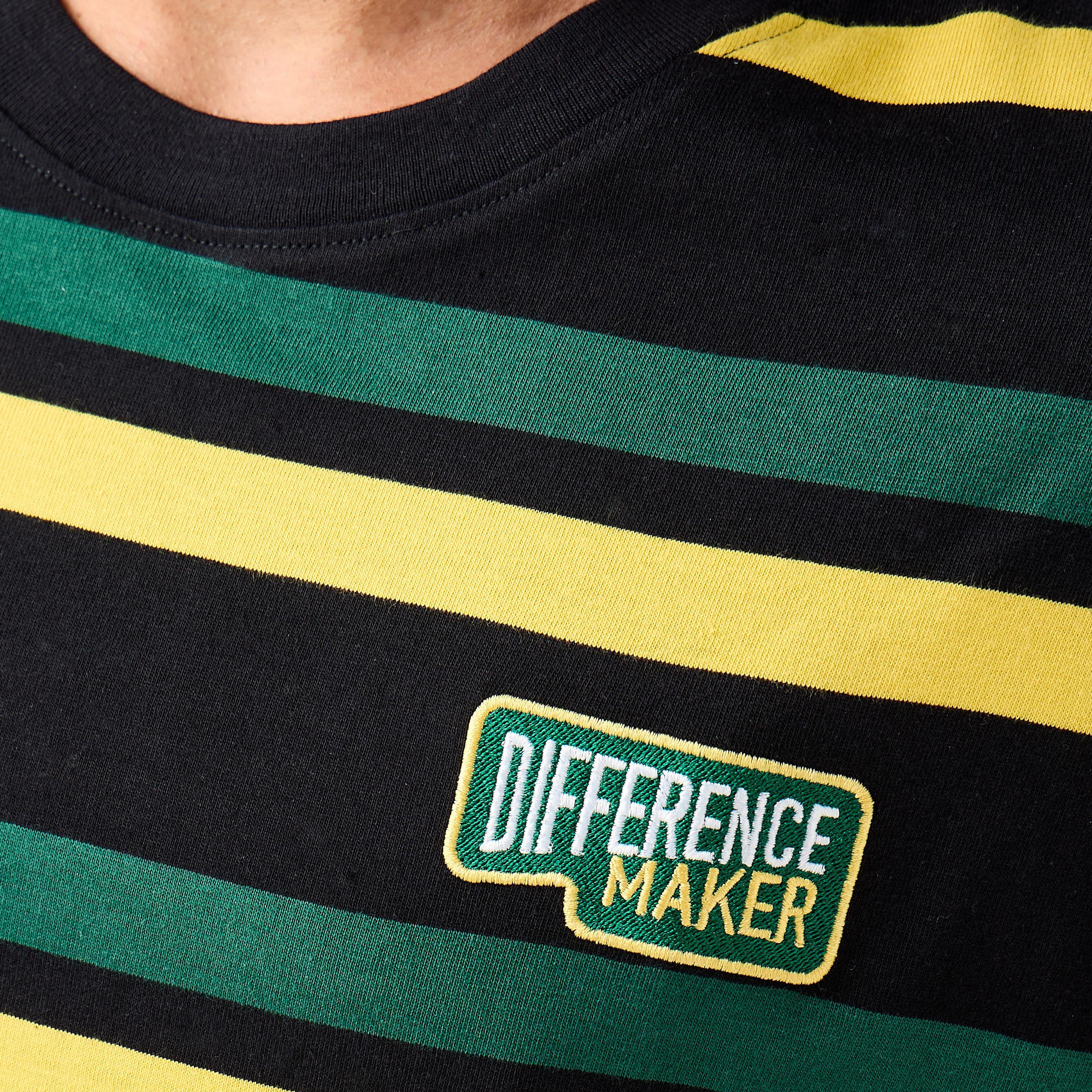 تيشيرت مخطط بقصة عادية وياقة ضيقة وأكمام قصيرة للرجال-men-clothing-tshirtsandpolos-tshirts-image-1