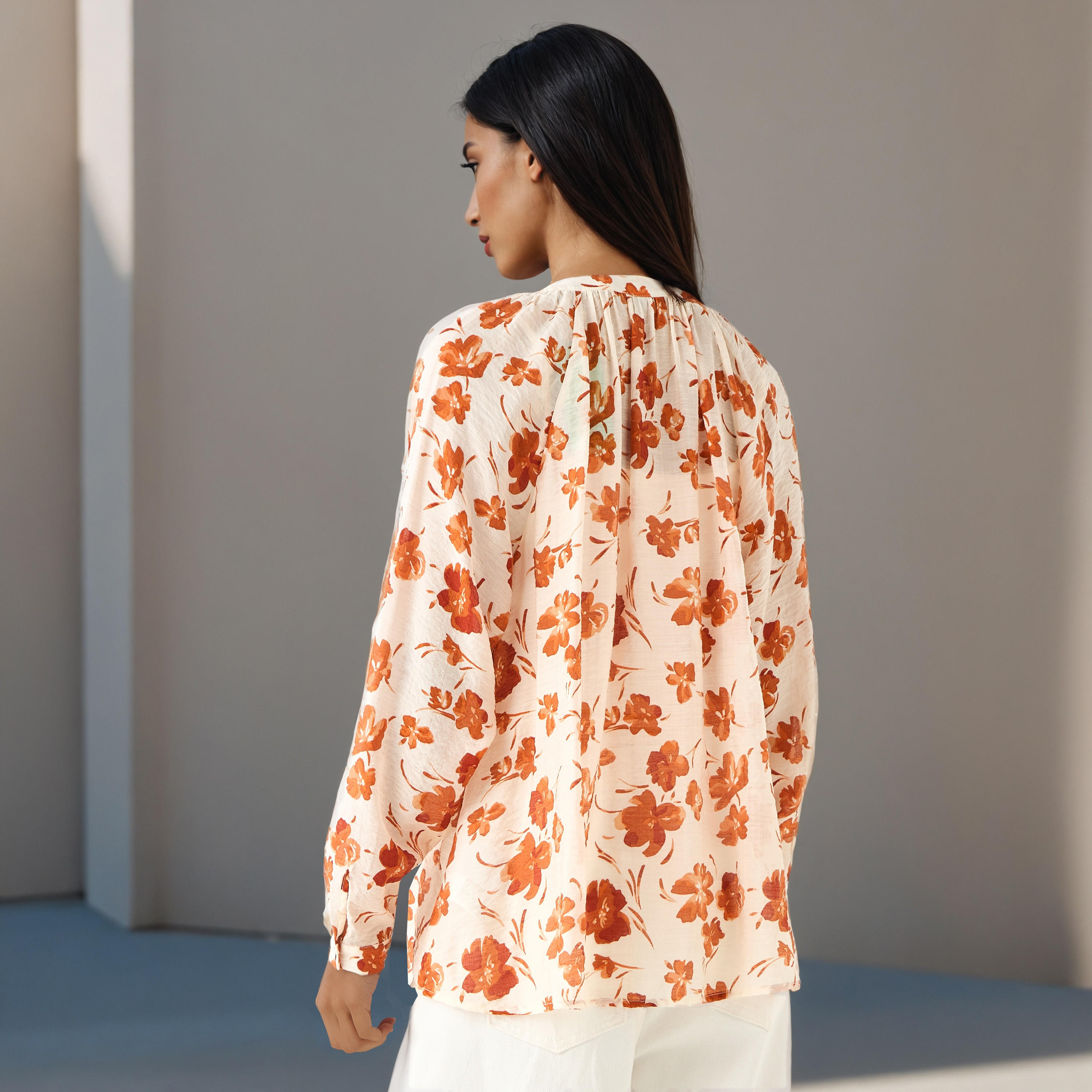 بلوزة بياقة ماندرين وطبعات زهرية-women-clothing-shirtsandblouses-blouses-image-3