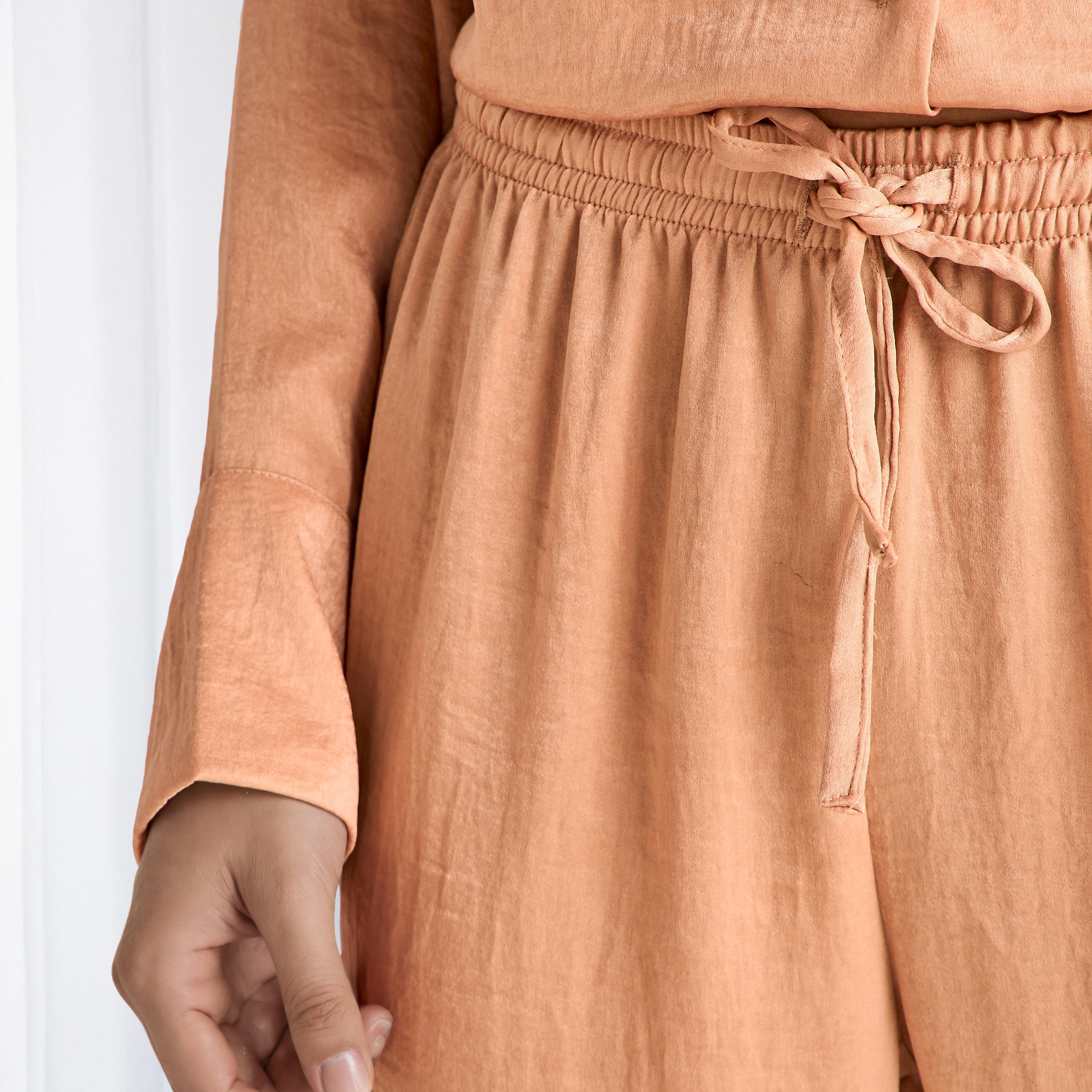 طقم بيجاما قميص بياقة وبنطلون من البوليستر-women-clothing-nightwear-pyjamas-longsets-image-5