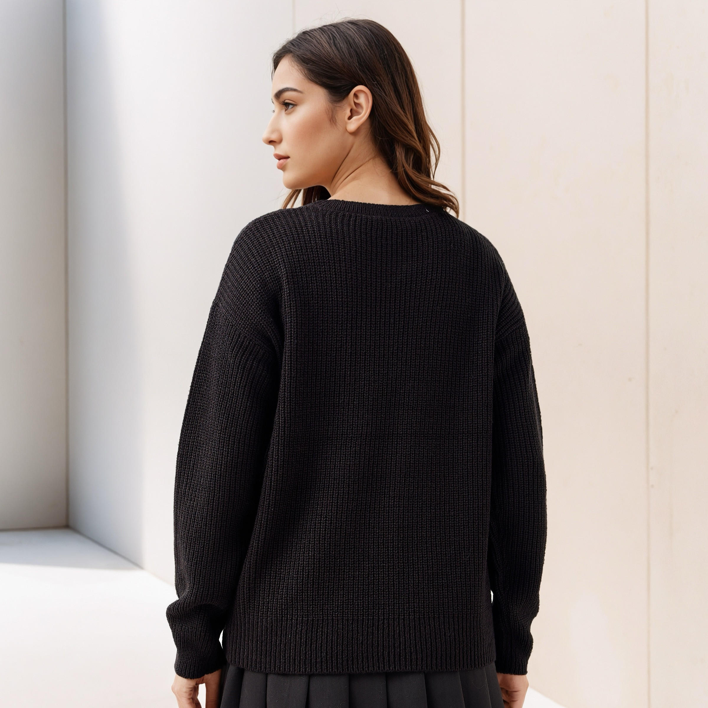 بلوفر بارز الملمس بياقة ضيّقة وأكمام طويلة-women-clothing-cardigansandjumpers-jumpers-image-3