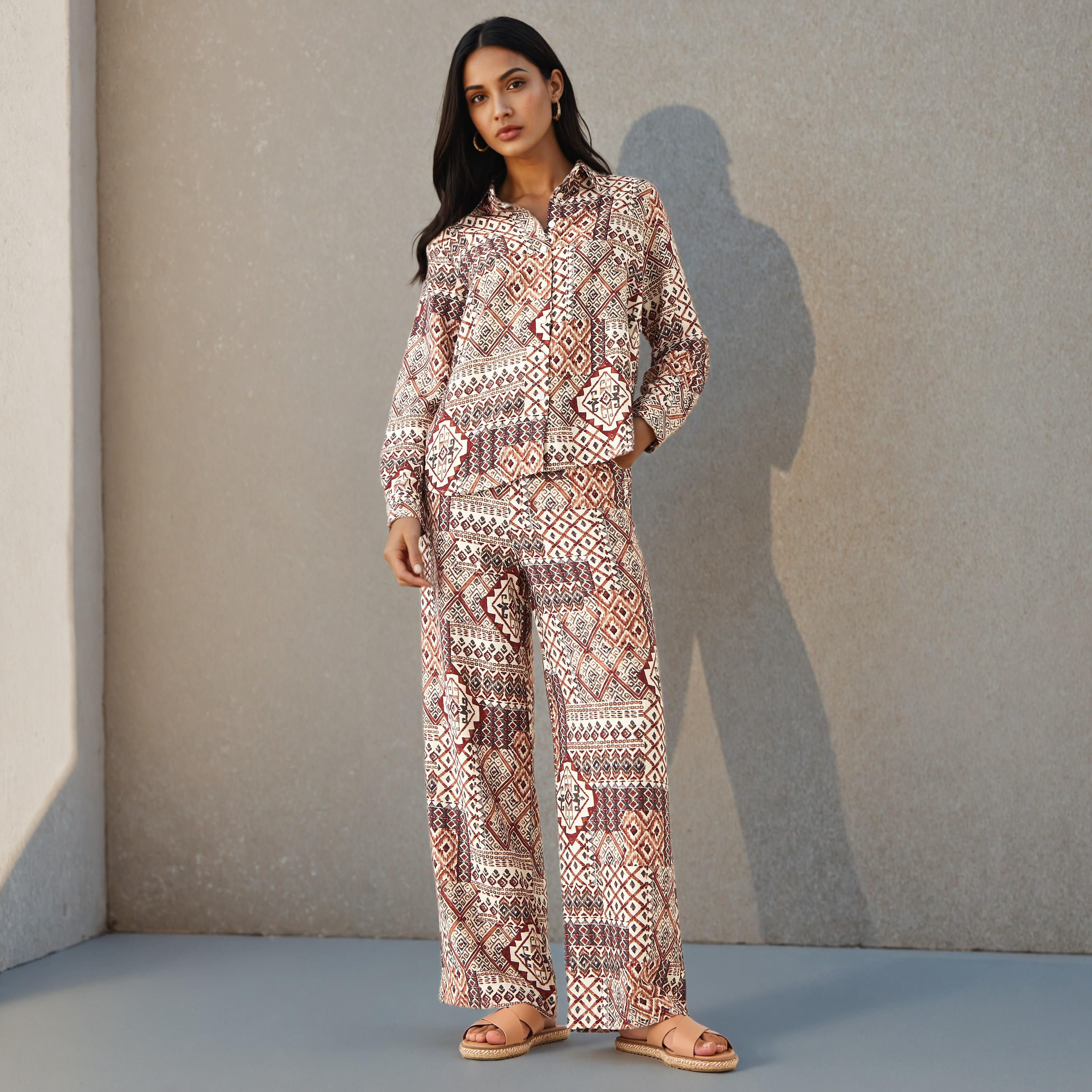 طقم قميص وبنطلون واسع الساقين-women-clothing-coordsets-image-6