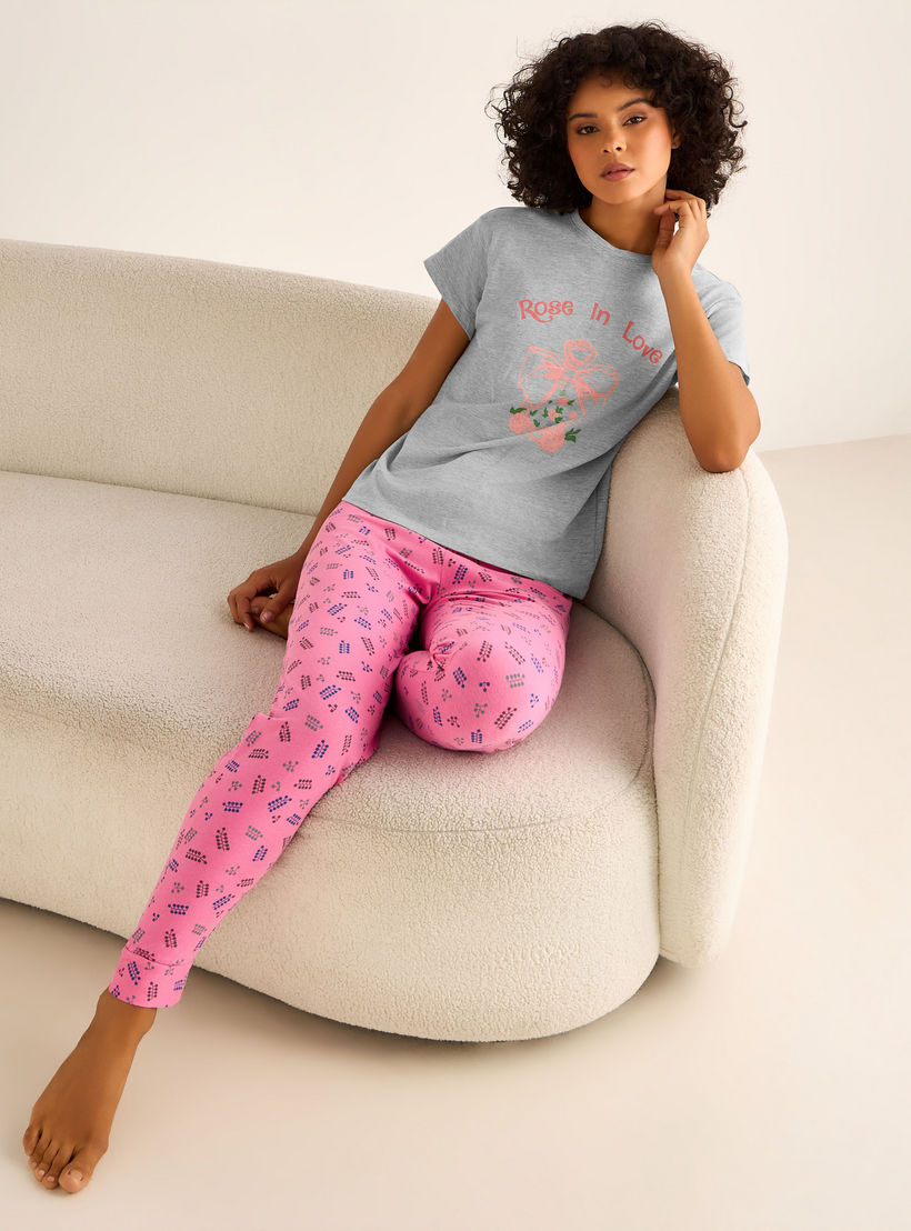 طقم بيجاما تيشيرت وبنطلون-women-clothing-nightwear-pyjamas-longsets-image-1