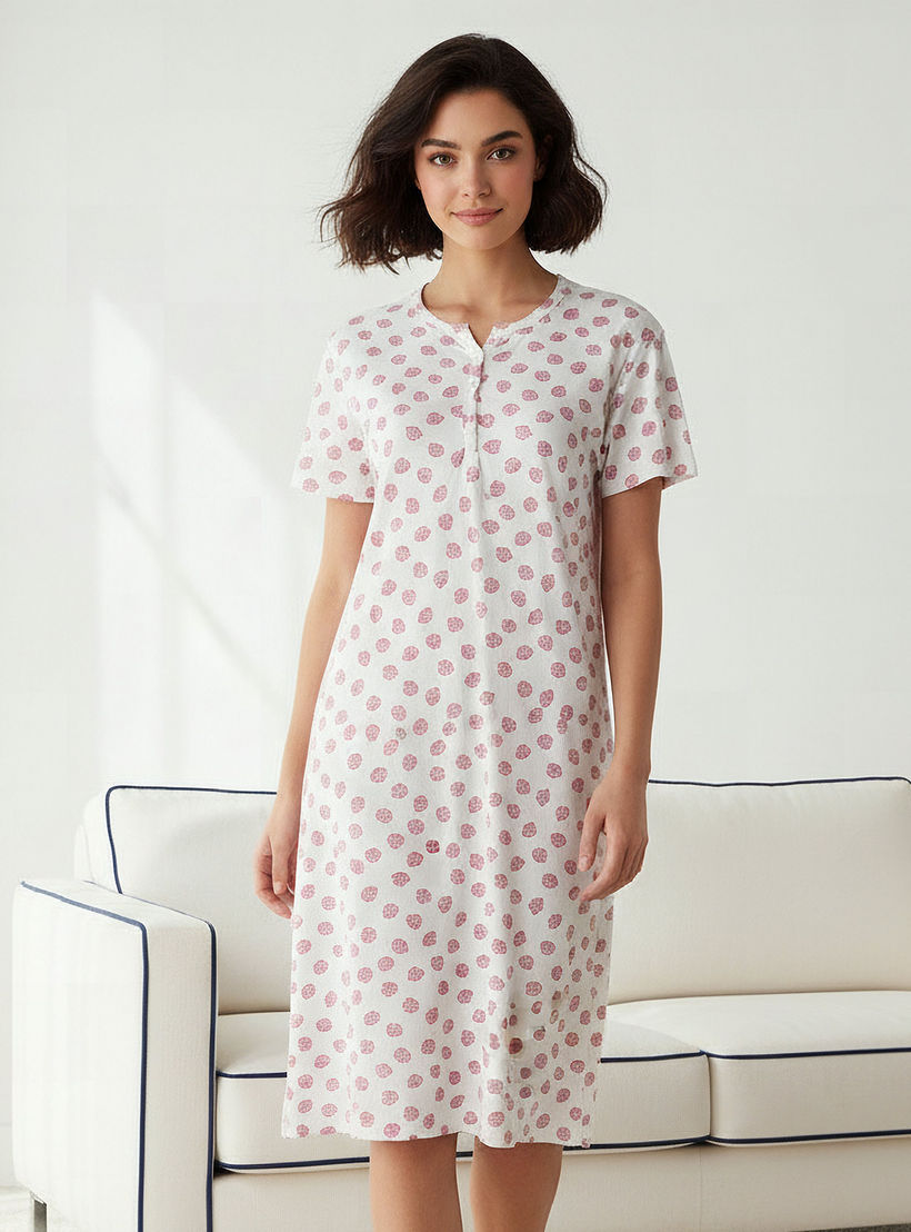 قميص نوم بطبعات وأكمام قصيرة-women-clothing-nightwear-nighties-image-1