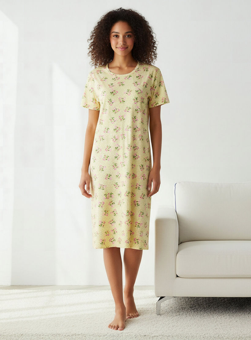 قميص نوم بطبعات زهرية وأكمام قصيرة-women-clothing-nightwear-nighties-image-1