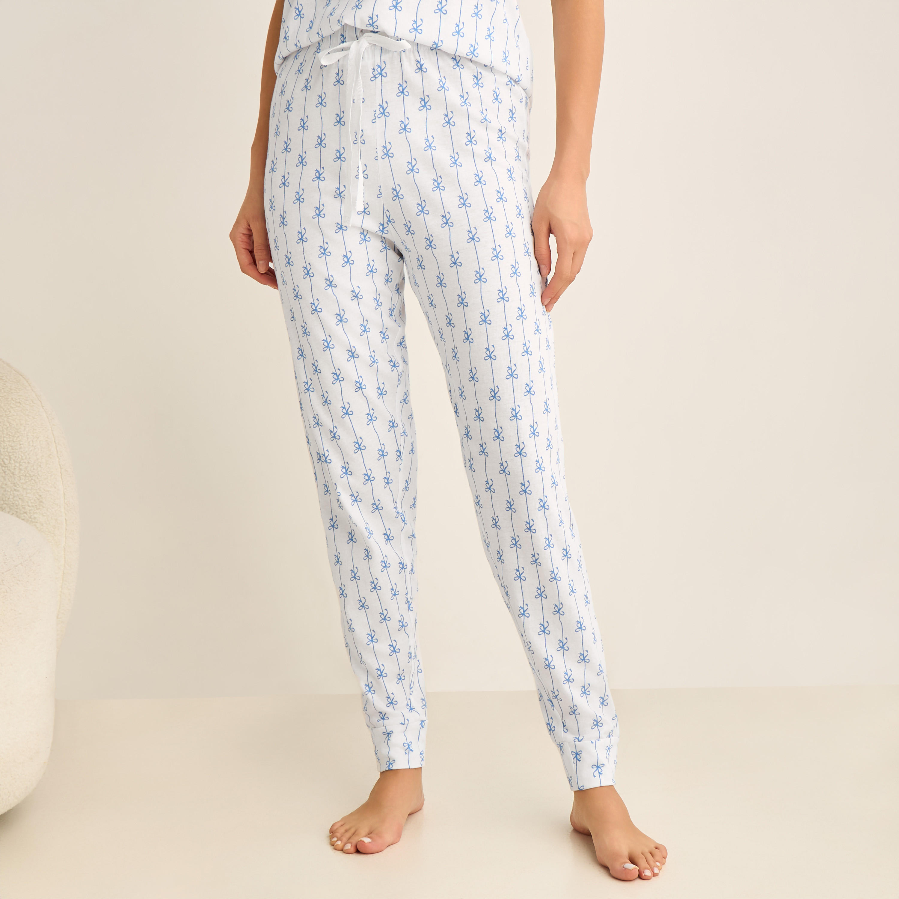 Pyjama Set Top & Trousers-women-clothing-nightwear-pyjamas-longsets-image-4