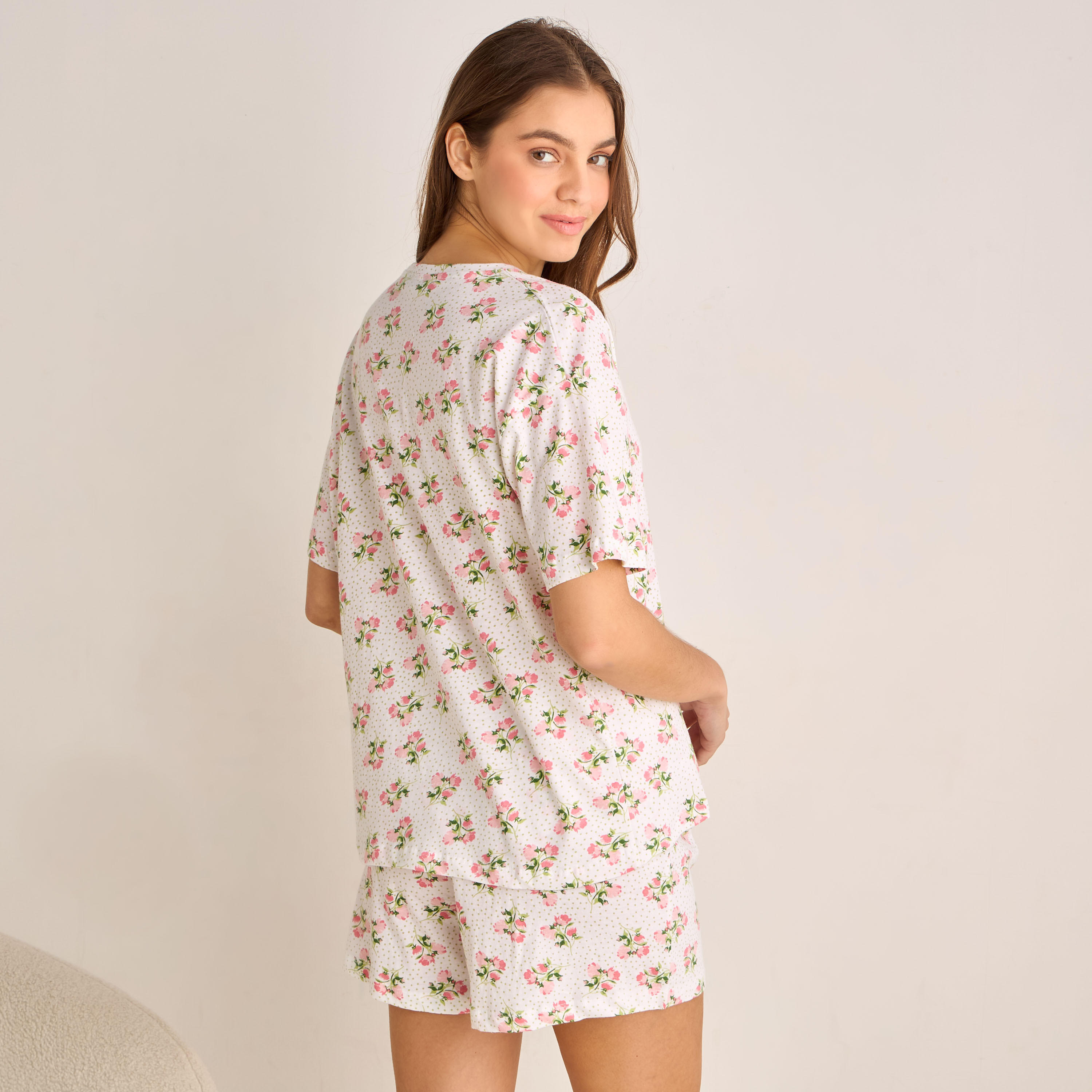 طقم بيجاما تيشيرت وشورت-women-clothing-nightwear-pyjamas-shortsets-image-3