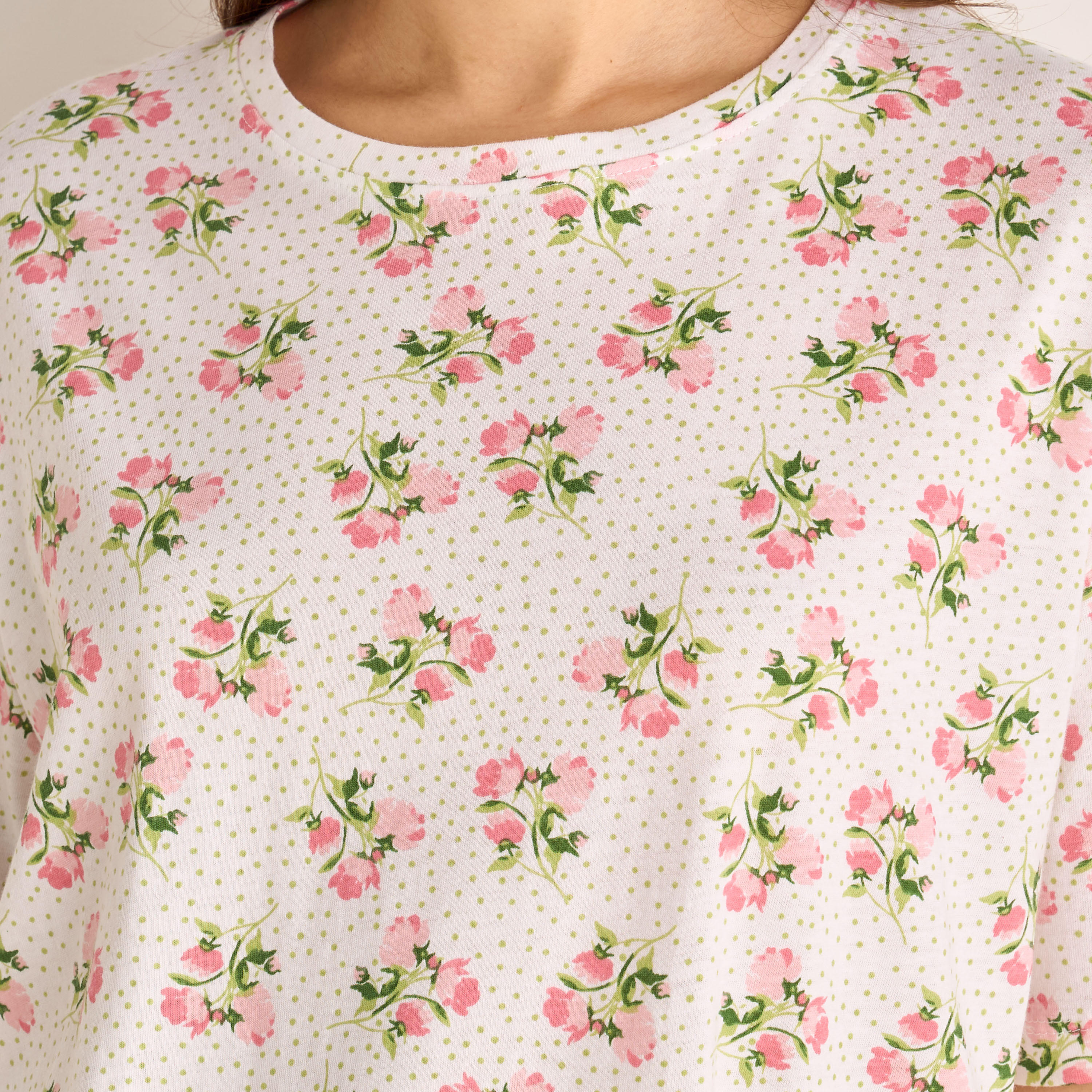طقم بيجاما تيشيرت وشورت-women-clothing-nightwear-pyjamas-shortsets-image-2