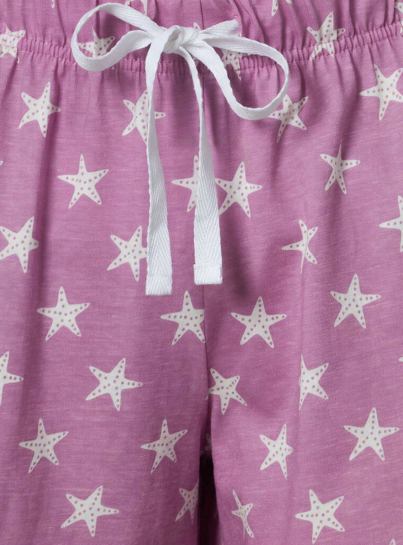 طقم بيجاما تيشيرت وشورت بطبعات-women-clothing-nightwear-pyjamas-shortsets-image-6