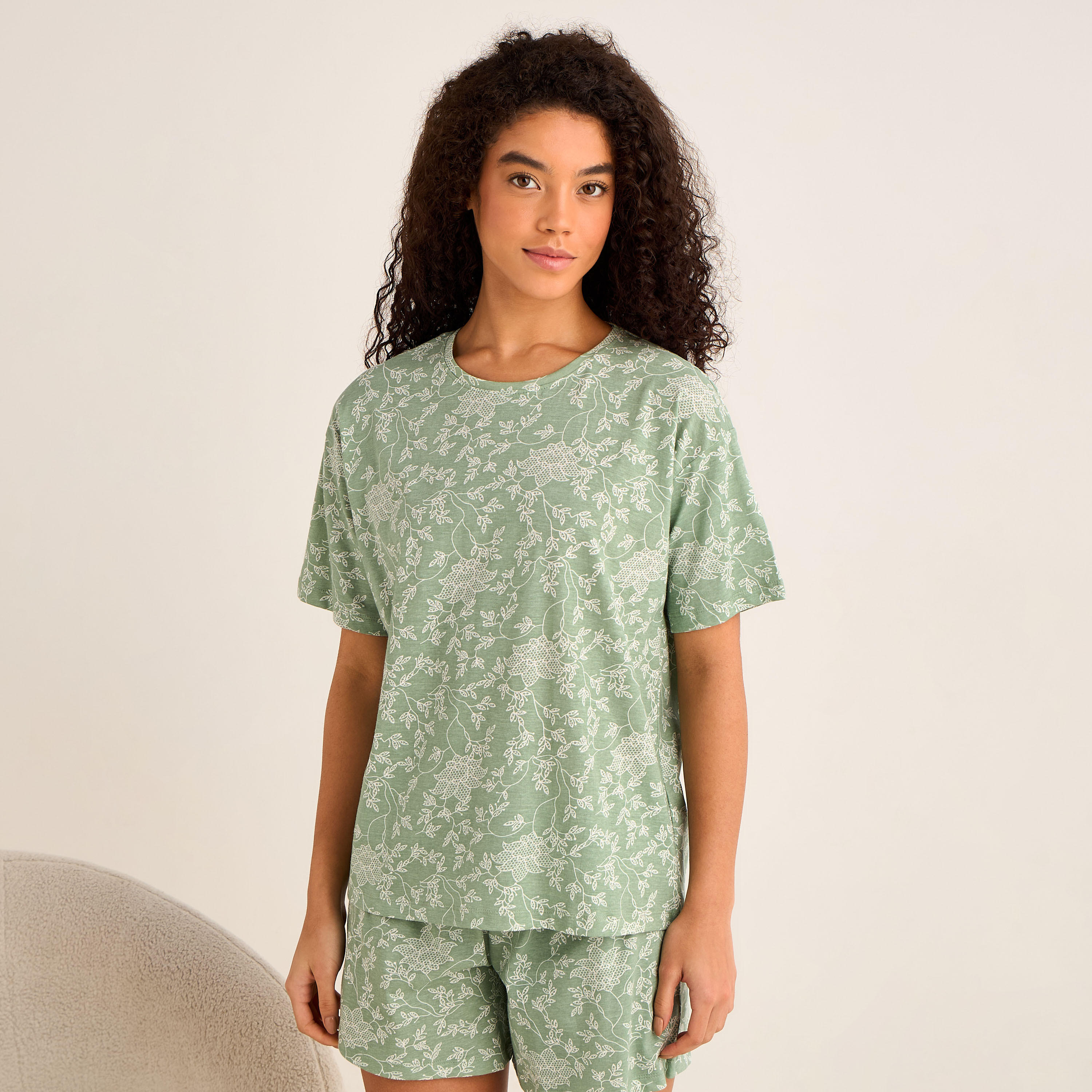طقم بيجاما شورت تيشيرت مع شورت-women-clothing-nightwear-pyjamas-shortsets-image-5