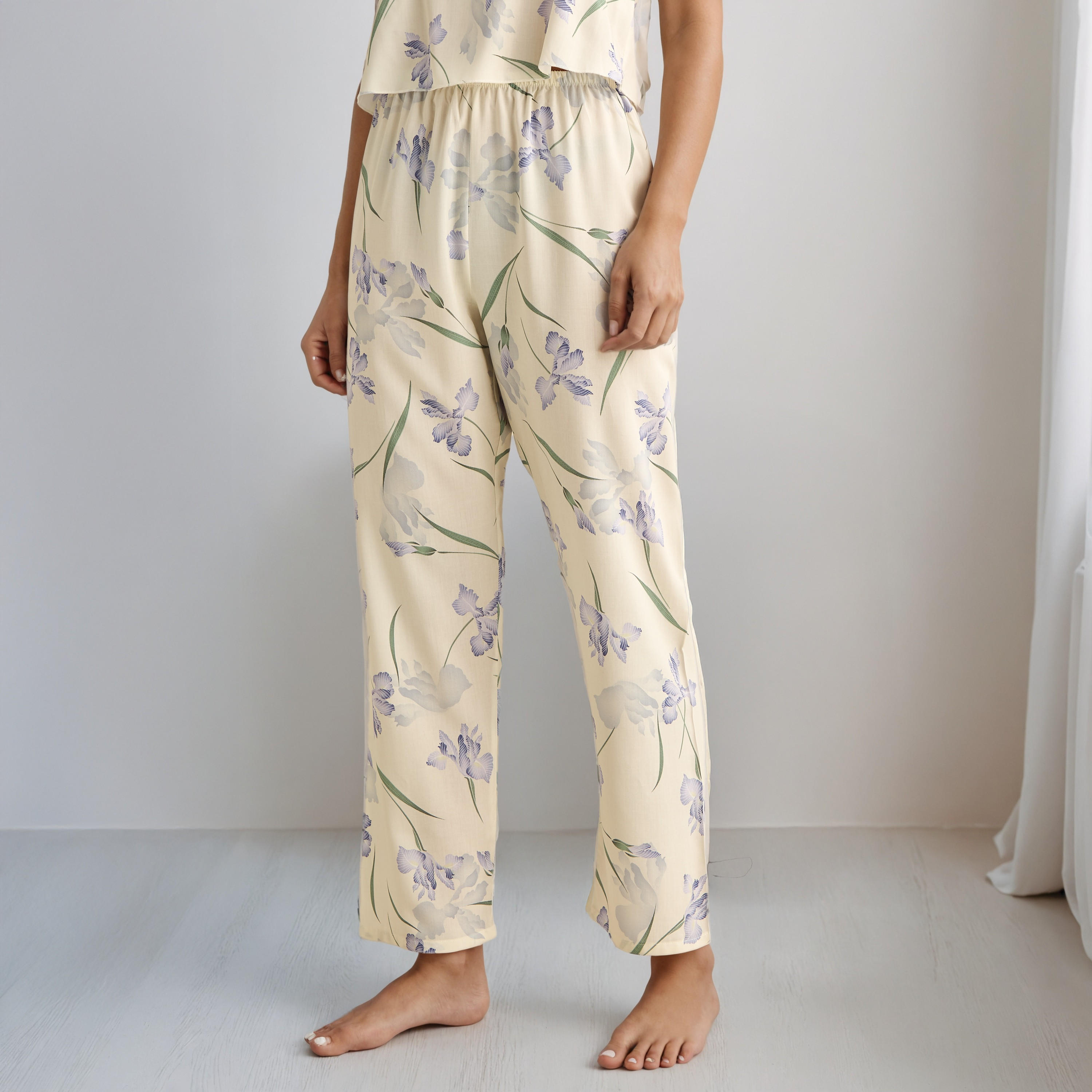 طقم روب دون أكمام وبلوزة وبنطلون بيجاما-women-clothing-nightwear-pyjamas-longsets-image-4