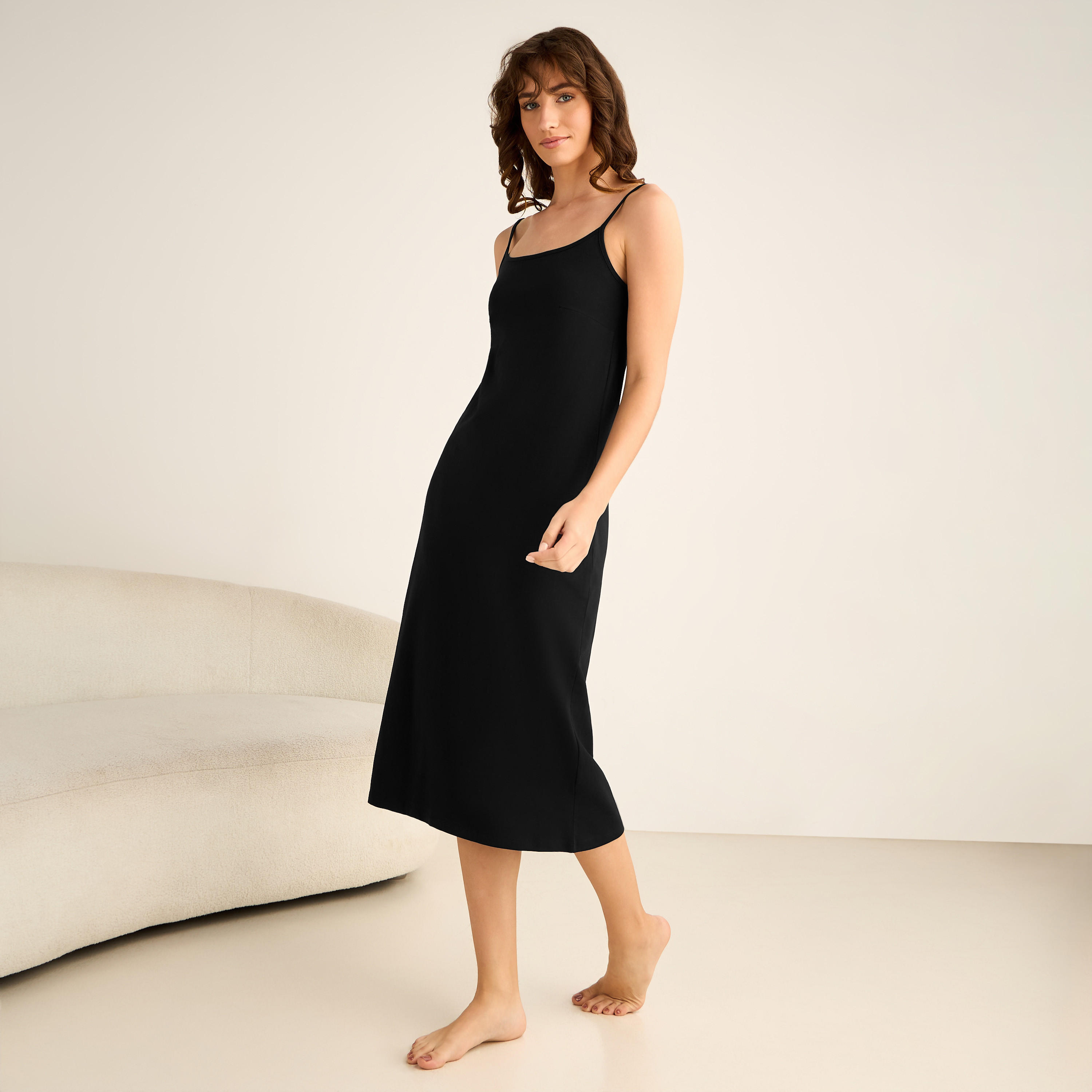 فستان داخلي بحمالات قابلة للتعديل - طقم من قطعتين-women-clothing-nightwear-nighties-image-3