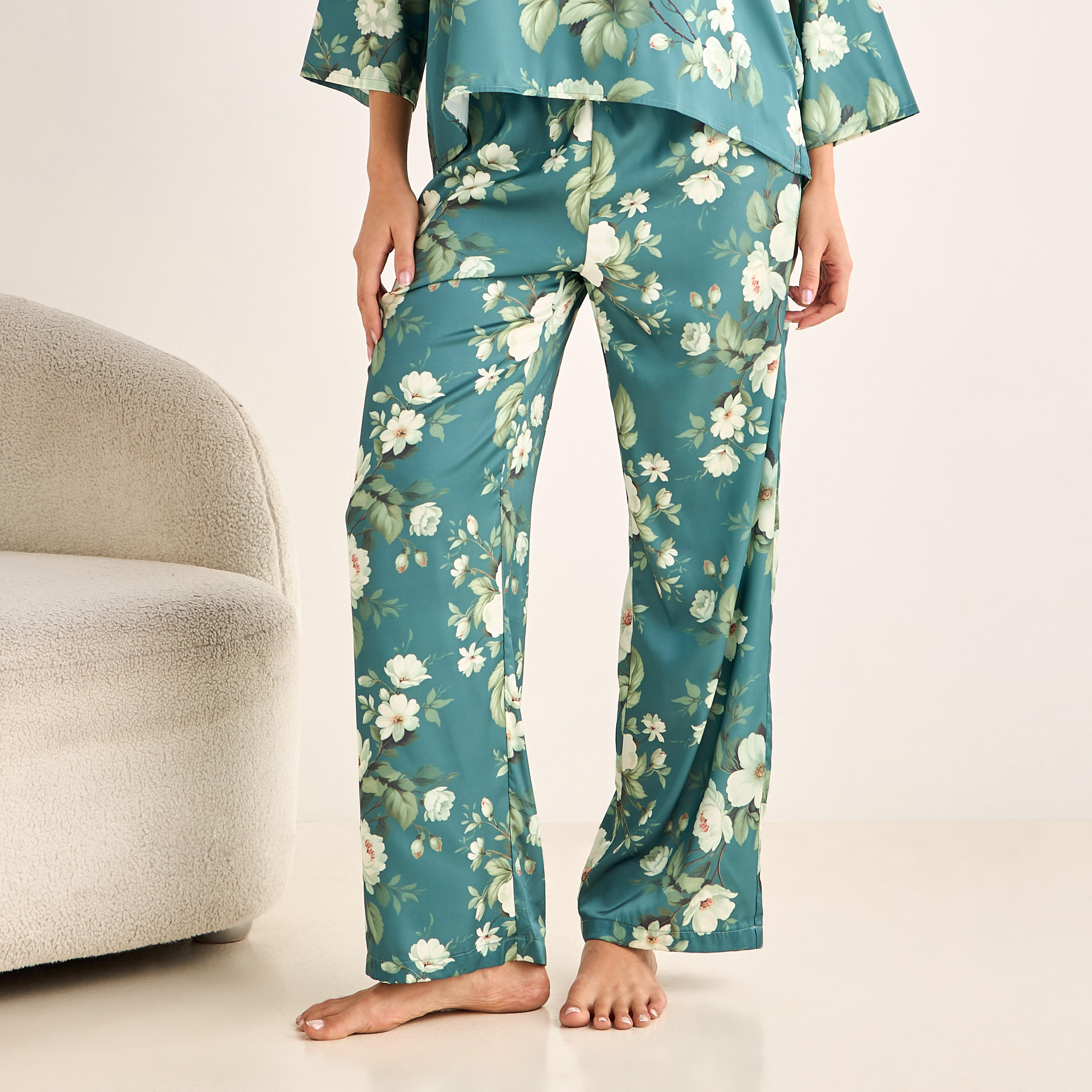 Pyjama Set V-neck Top & Trousers-women-clothing-nightwear-pyjamas-longsets-image-3