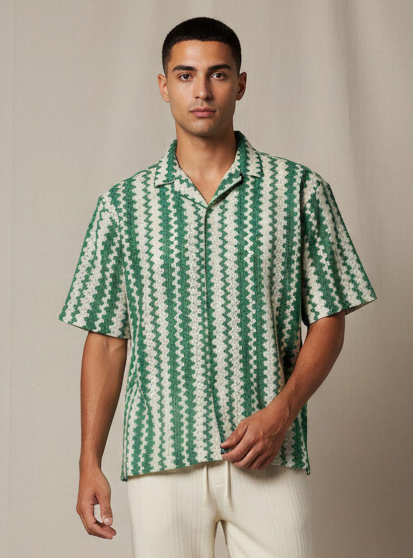 Men Camp Collar Striped Short Sleeves Resort Shirt-men-clothing-shirts-image-1