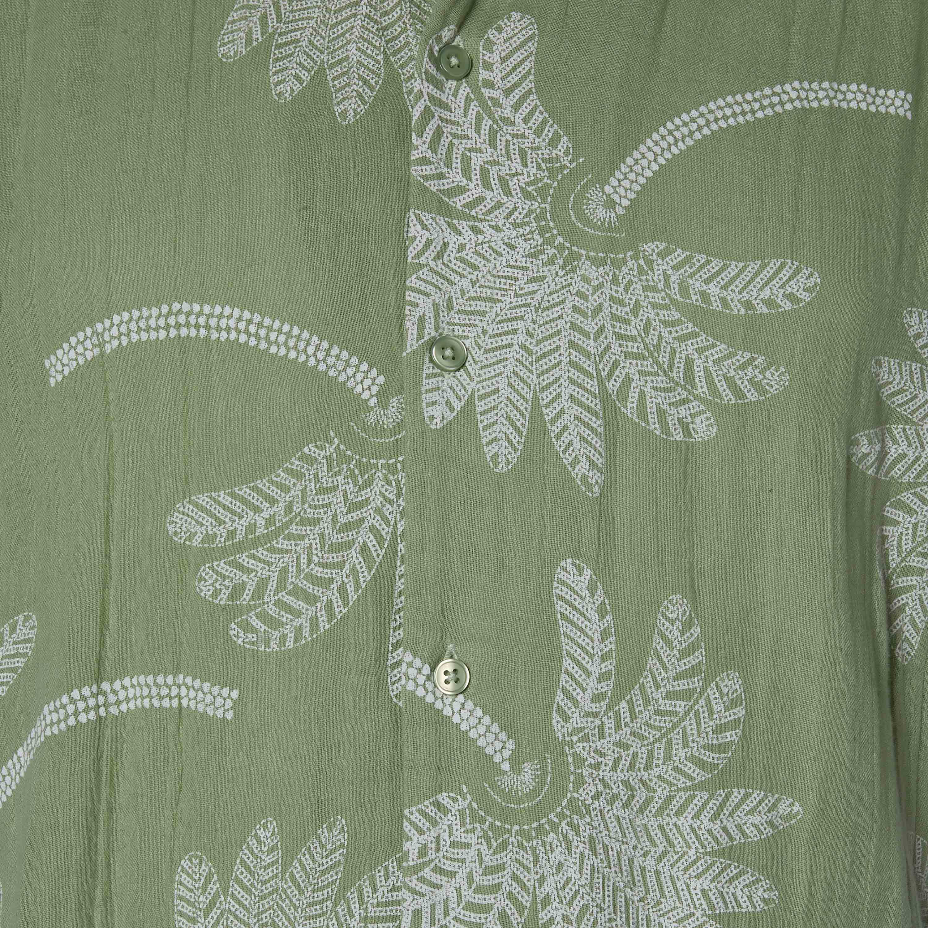 Men Camp Collar Palm Tree Print Short Sleeves Resort Shirt-men-clothing-shirts-image-2