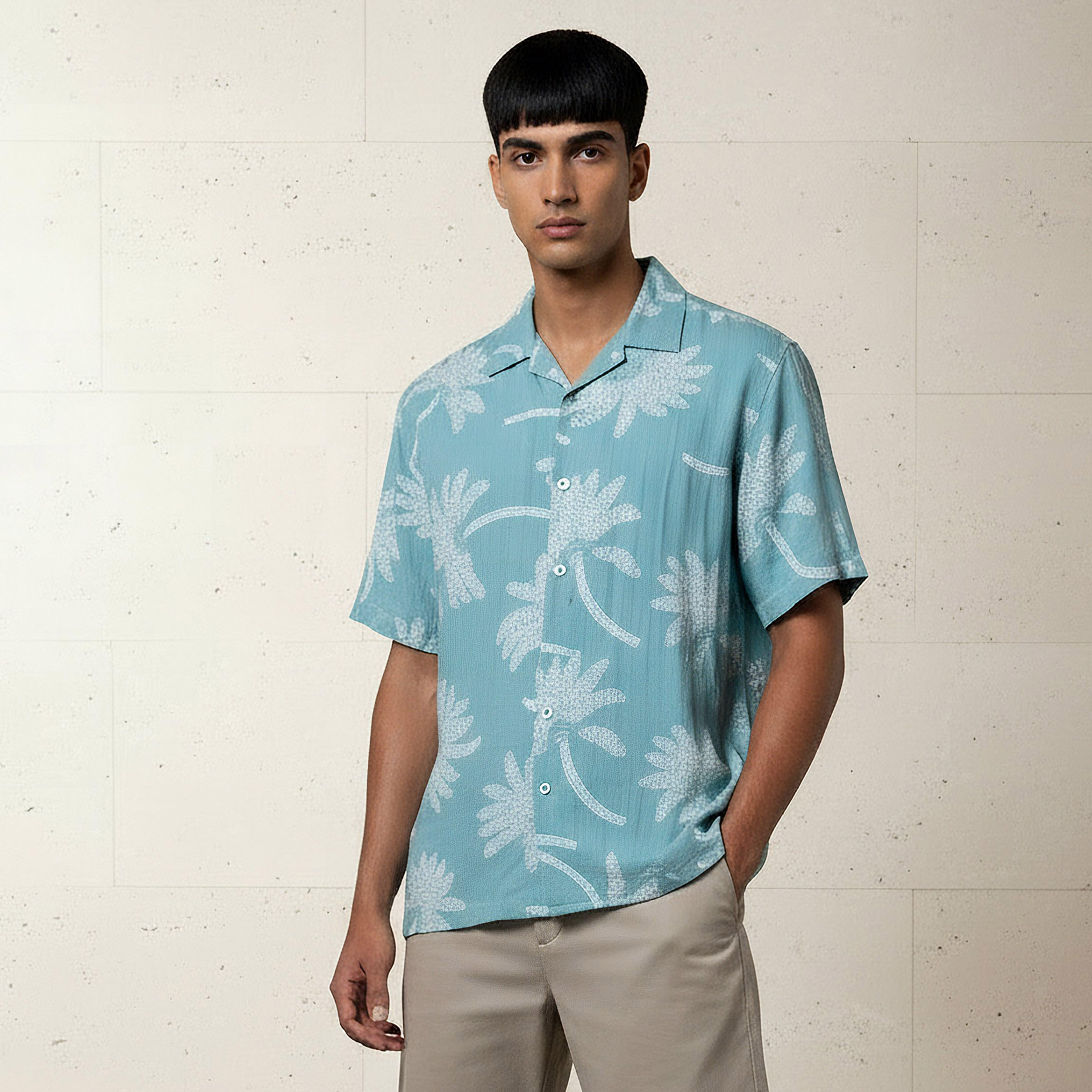 Men Camp Collar Palm Tree Print Short Sleeves Resort Shirt-men-clothing-shirts-image-1