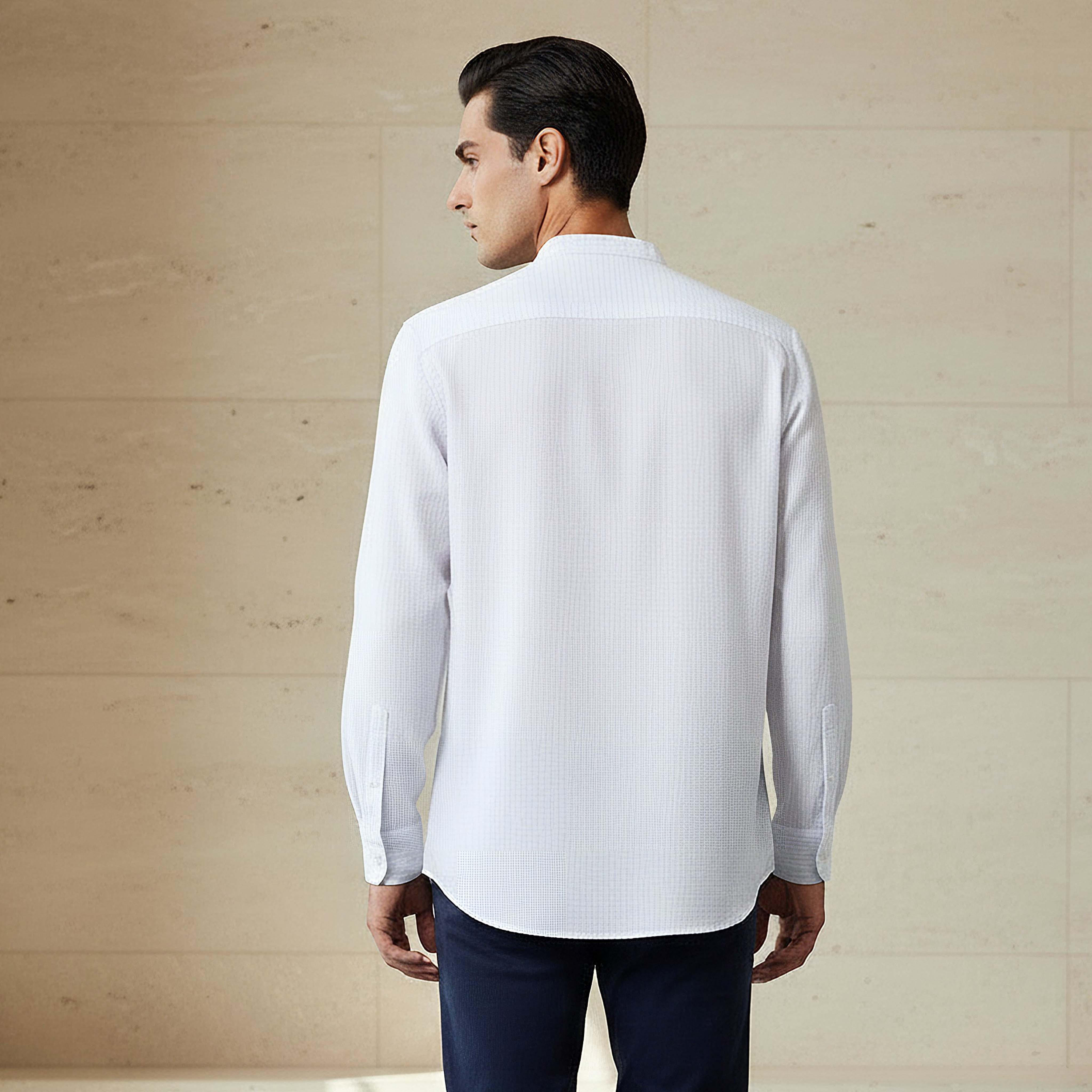 قميص مخطط بياقة ماندرين وأكمام طويلة وقصة عادية للرجال-men-clothing-shirts-image-3