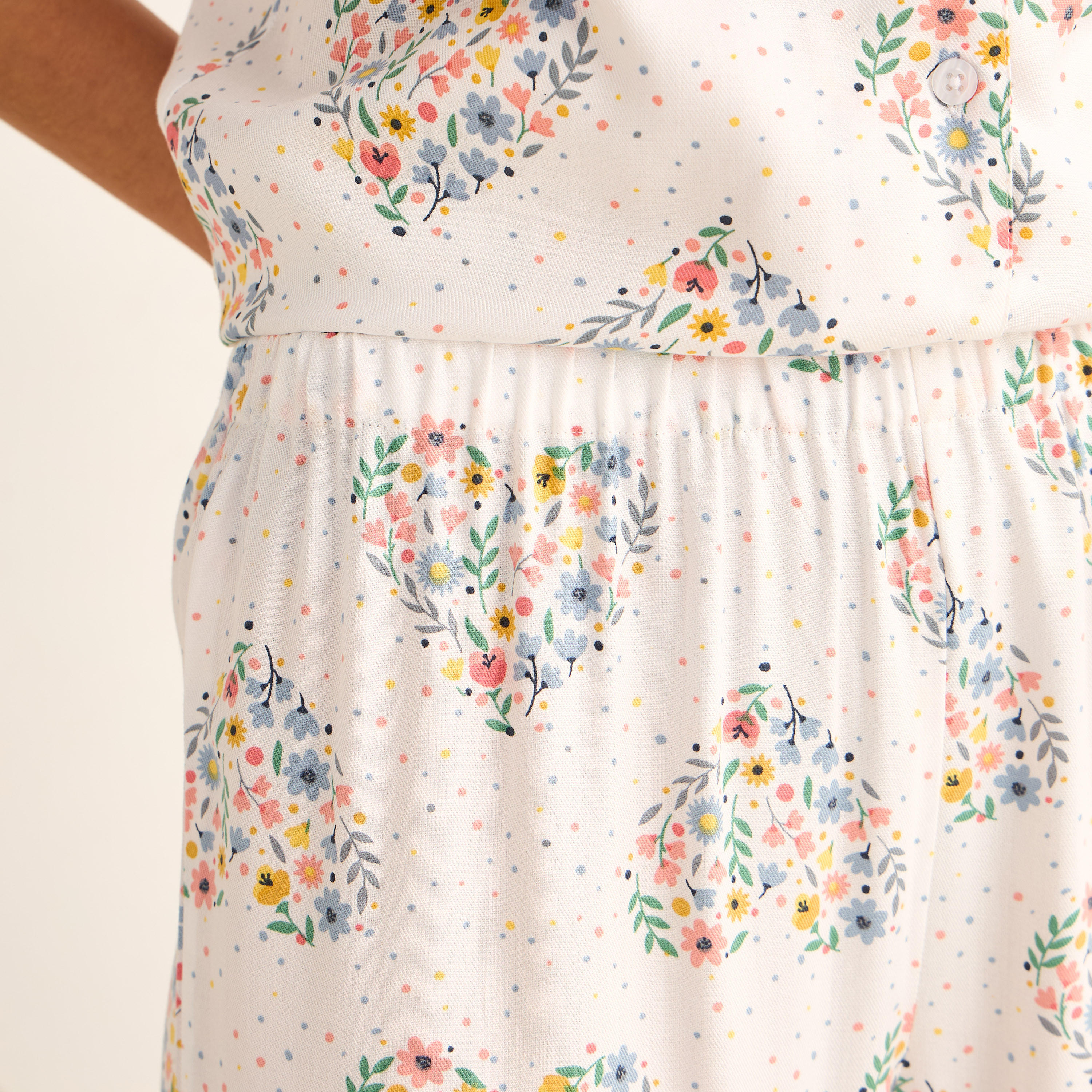 طقم بيجاما قميص بأزرار وبنطلون من فيسكوز-women-clothing-nightwear-pyjamas-longsets-image-1