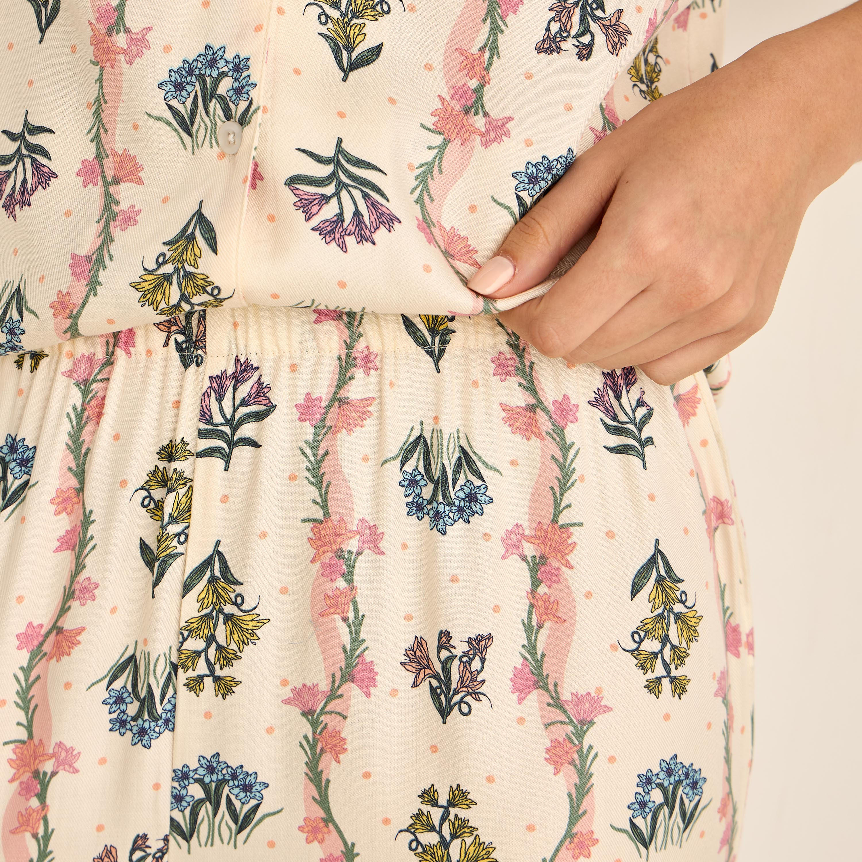 طقم بيجاما قميص بأزرار وبنطلون من فيسكوز-women-clothing-nightwear-pyjamas-longsets-image-1