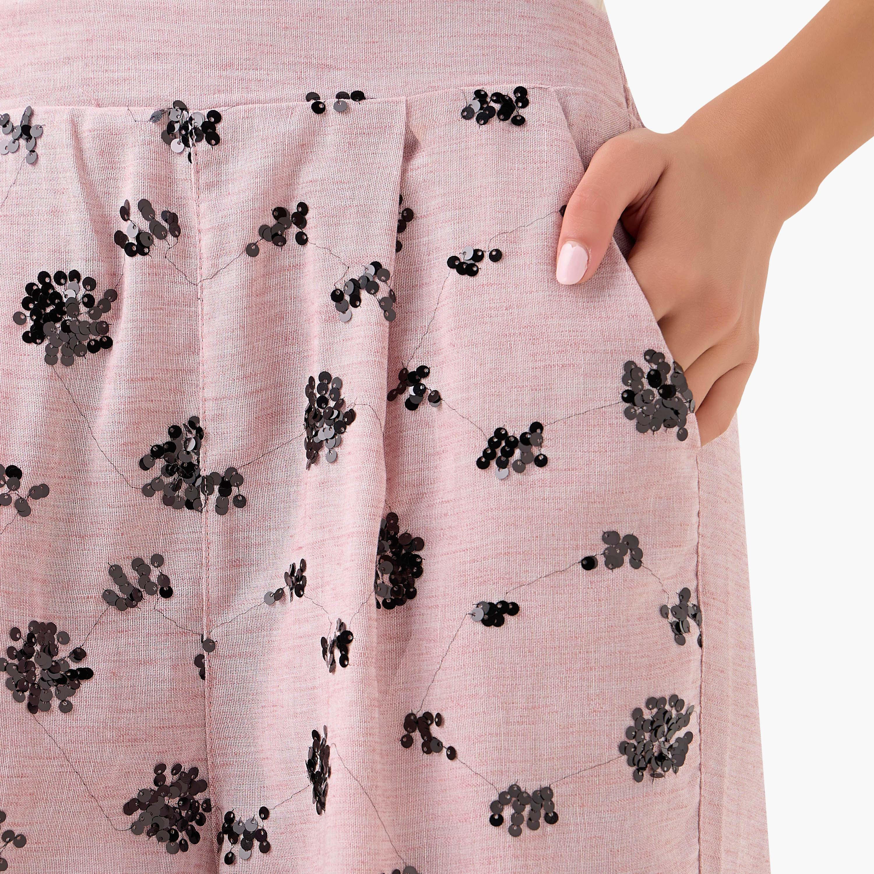 بنطلون واسع الساقين بتزيينات ترتر-women-clothing-coordsets-image-5