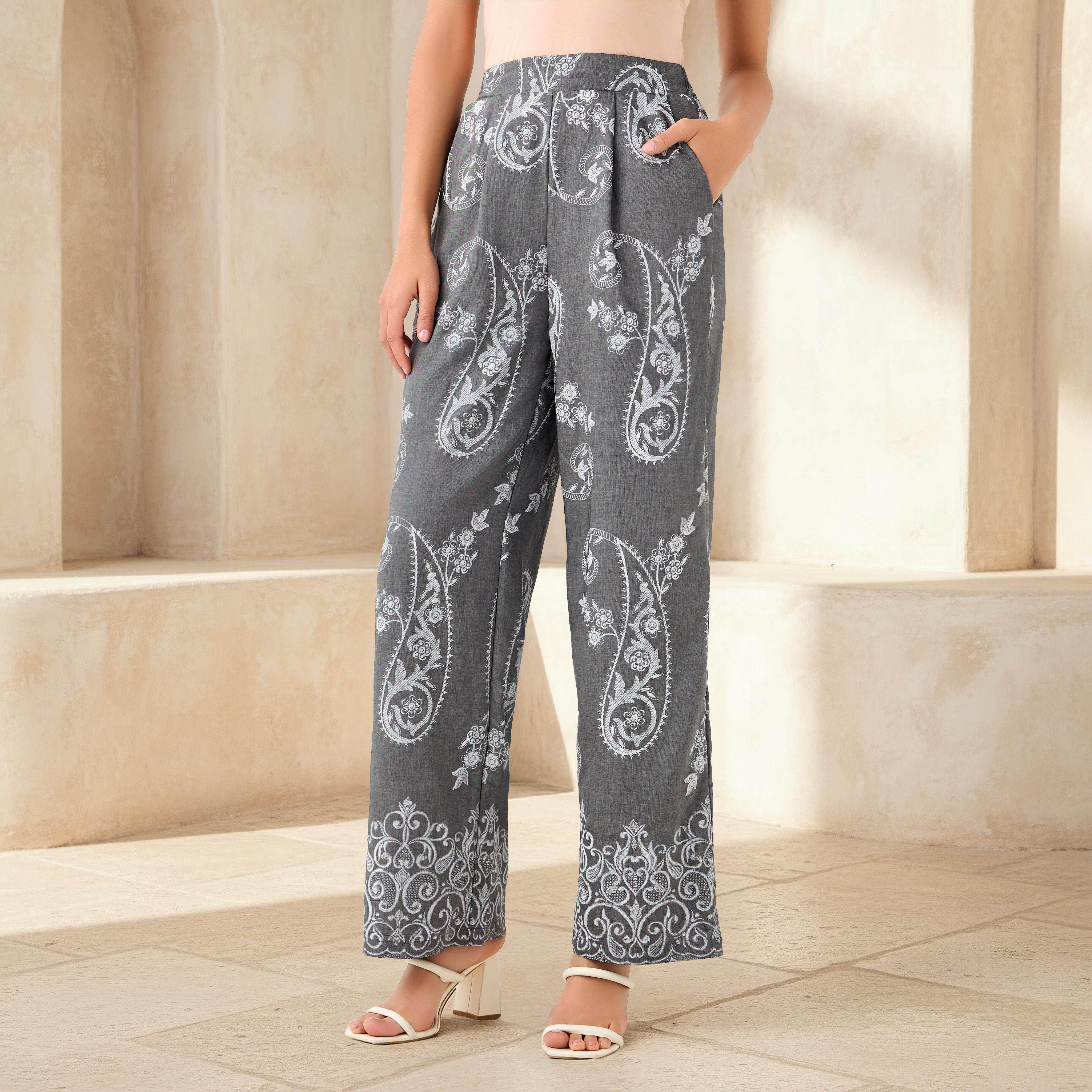 بنطلون واسع الساقين بكسرات وطبعات بيزلي-women-clothing-coordsets-image-1