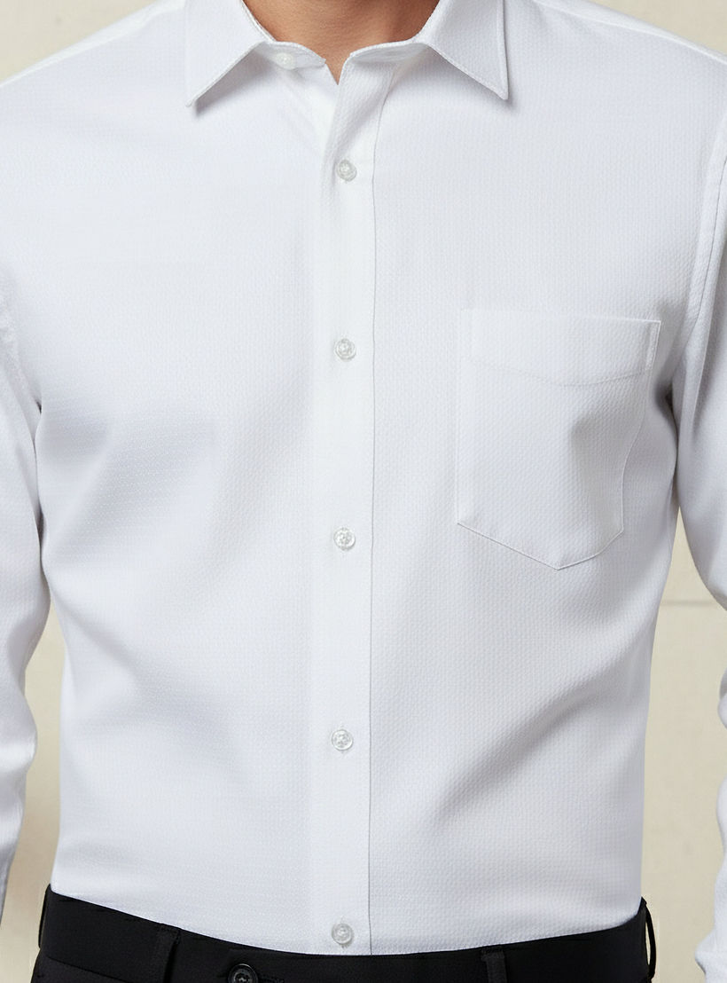 قميص دوبي بارز الملمس بقصّة عادية بياقة-men-clothing-shirts-image-6