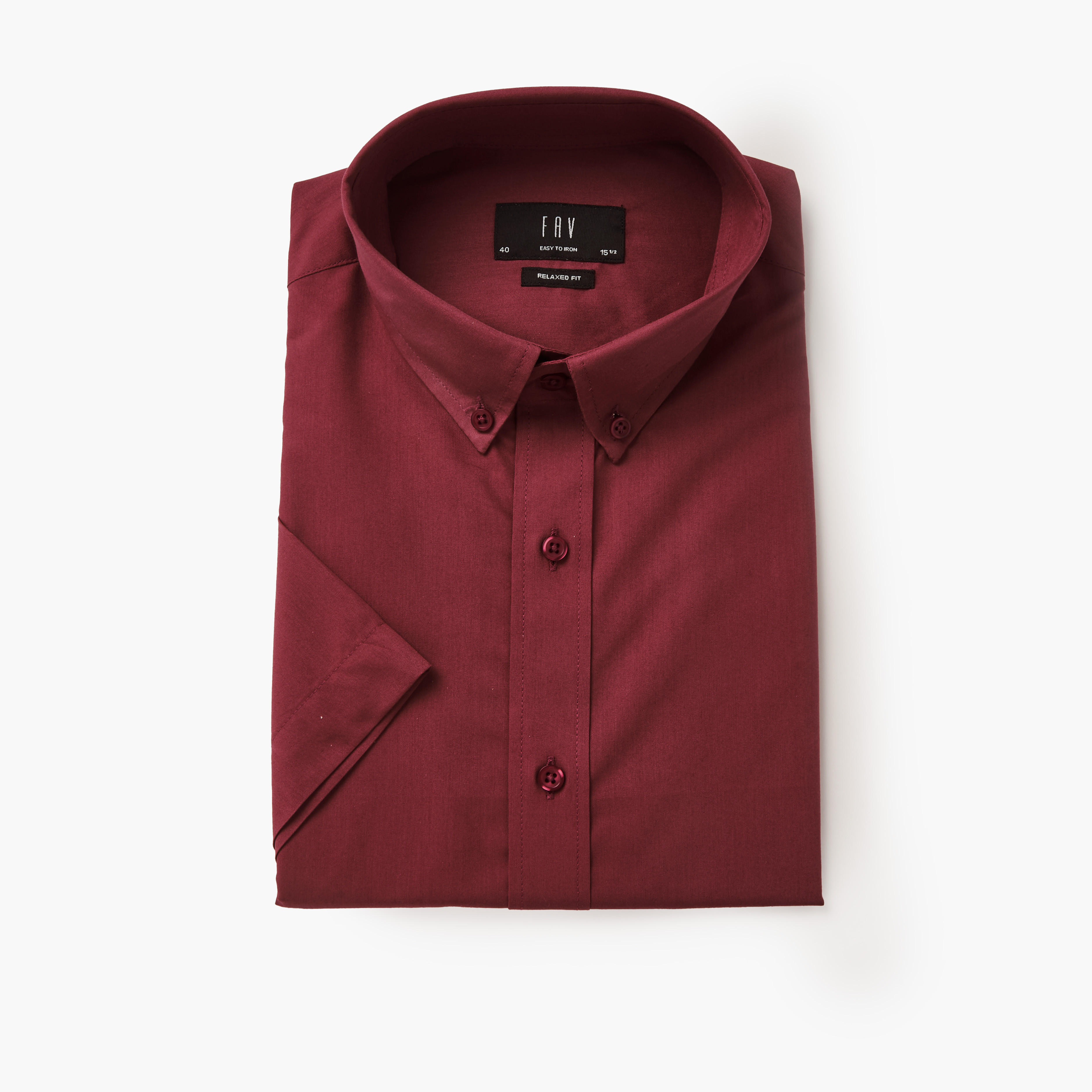 قميص بقصّة عادية وياقة عادية وأكمام قصيرة وأزرار للرجال-men-clothing-shirts-image-5
