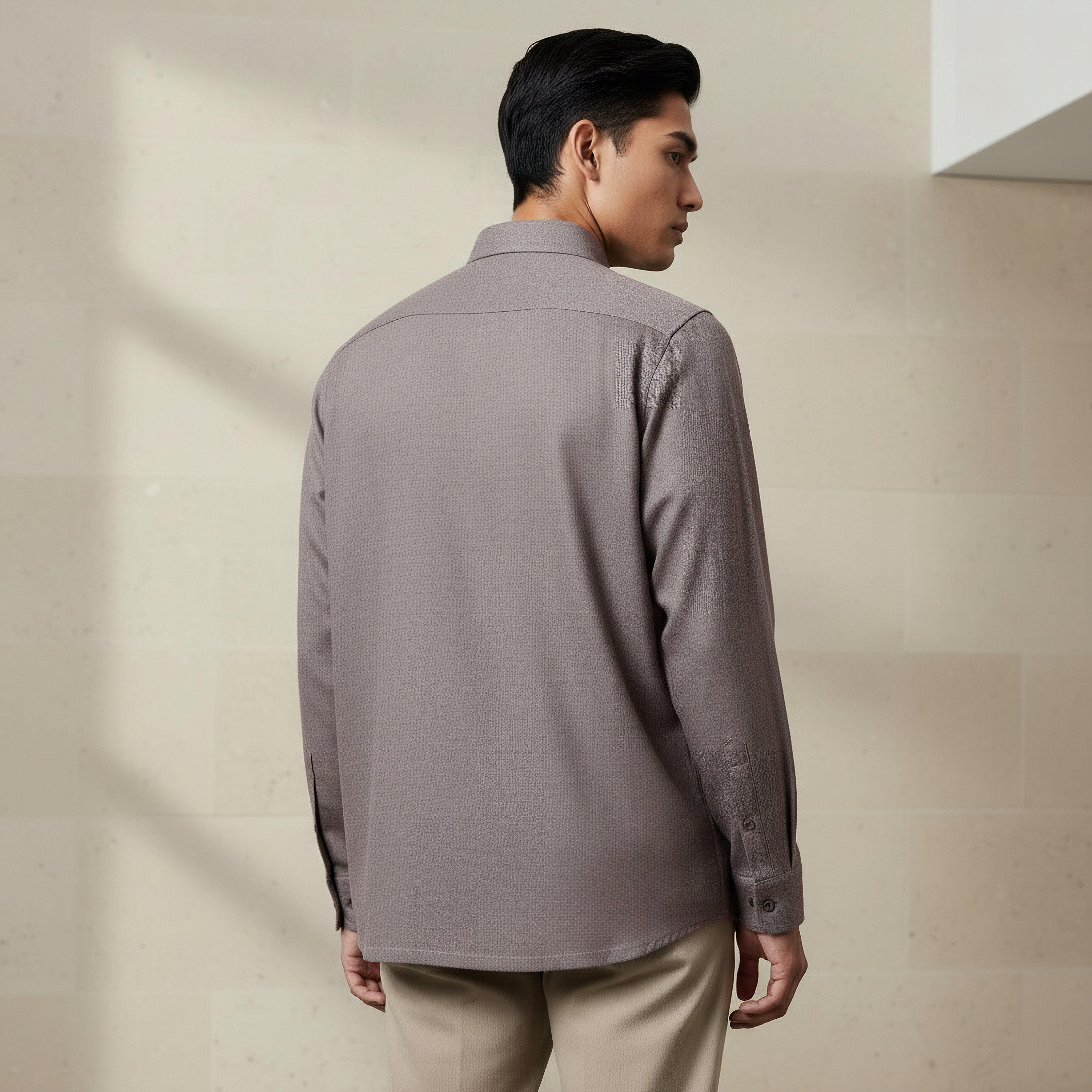 قميص من مزيج الكتان بقصة عادية وياقة عادية وأكمام طويلة للرجال-men-clothing-shirts-image-3