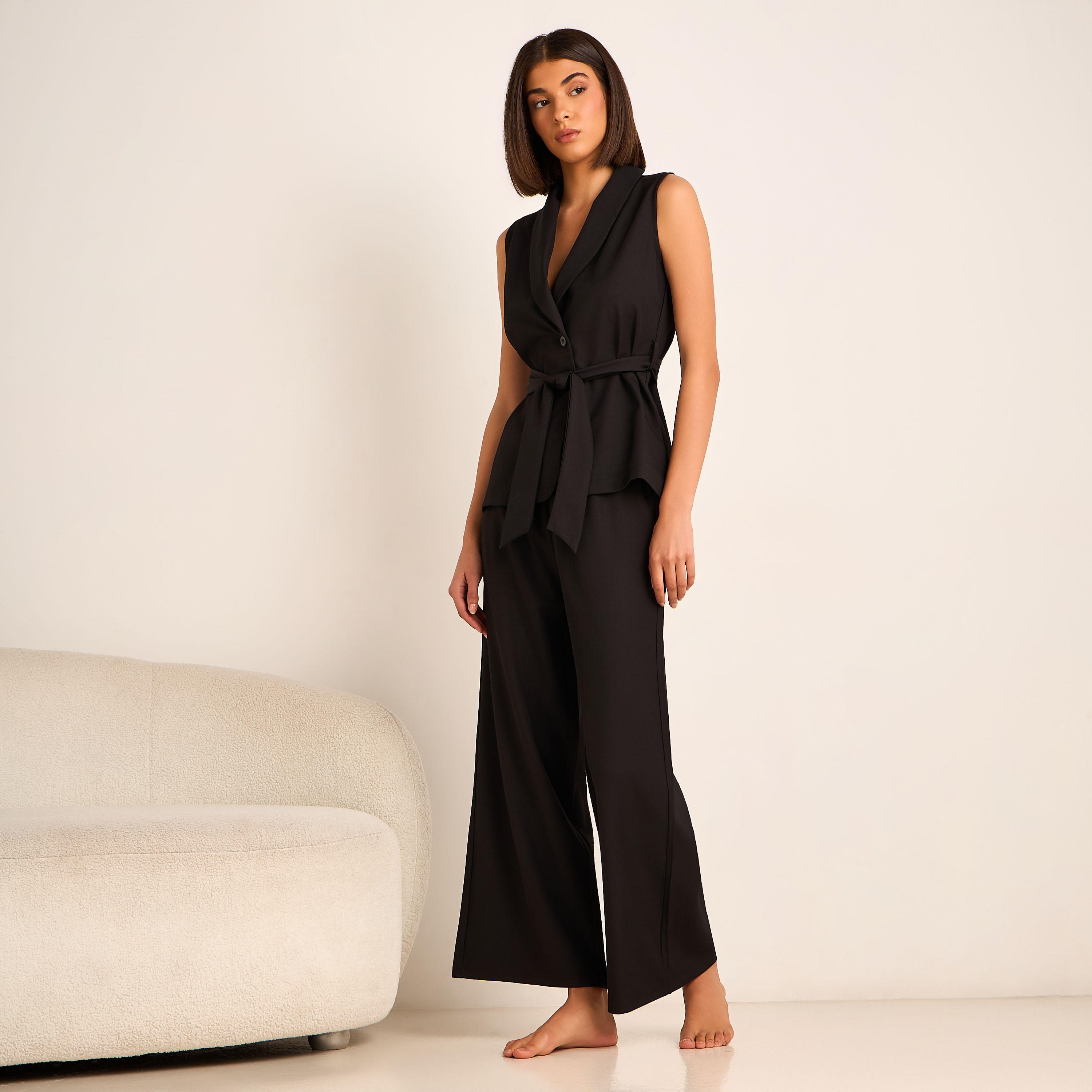 طقم منسق بلوزة ملفوفة وبنطلون واسع الساق-women-clothing-coordsets-image-2