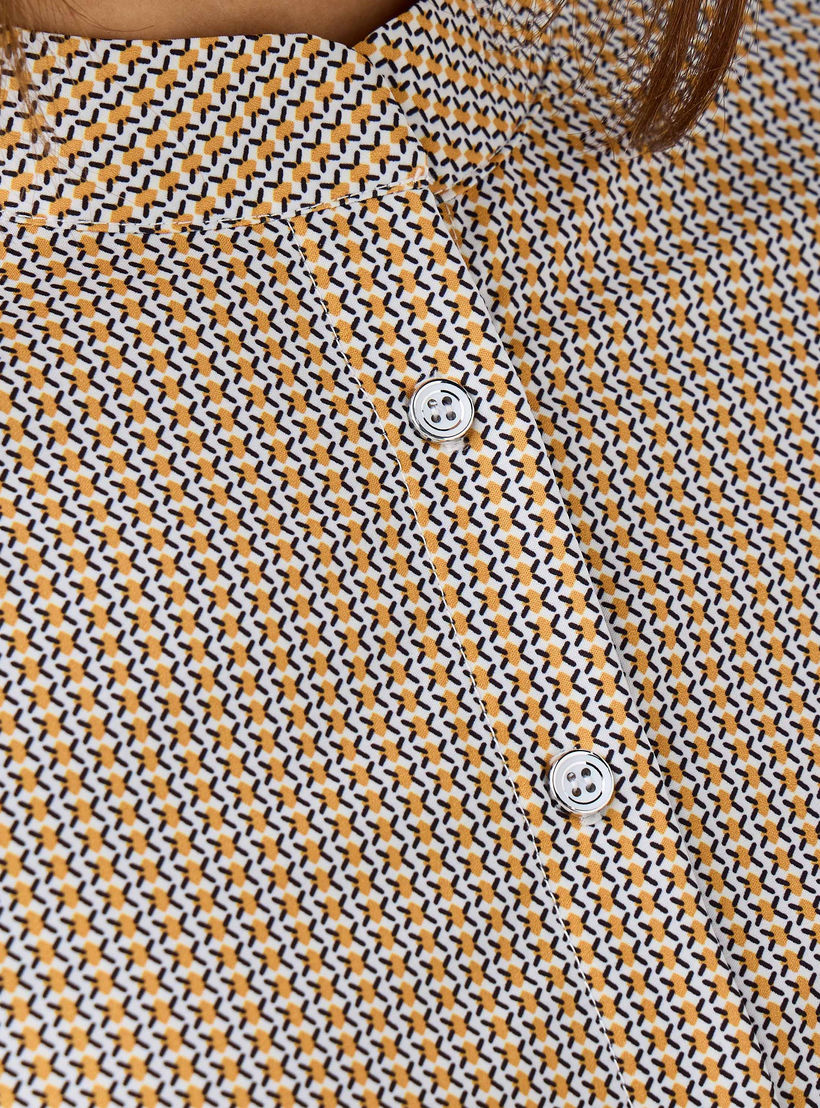 قميص بقصة عادية وياقة ماندارين وطبعات-women-clothing-shirtsandblouses-shirts-image-2