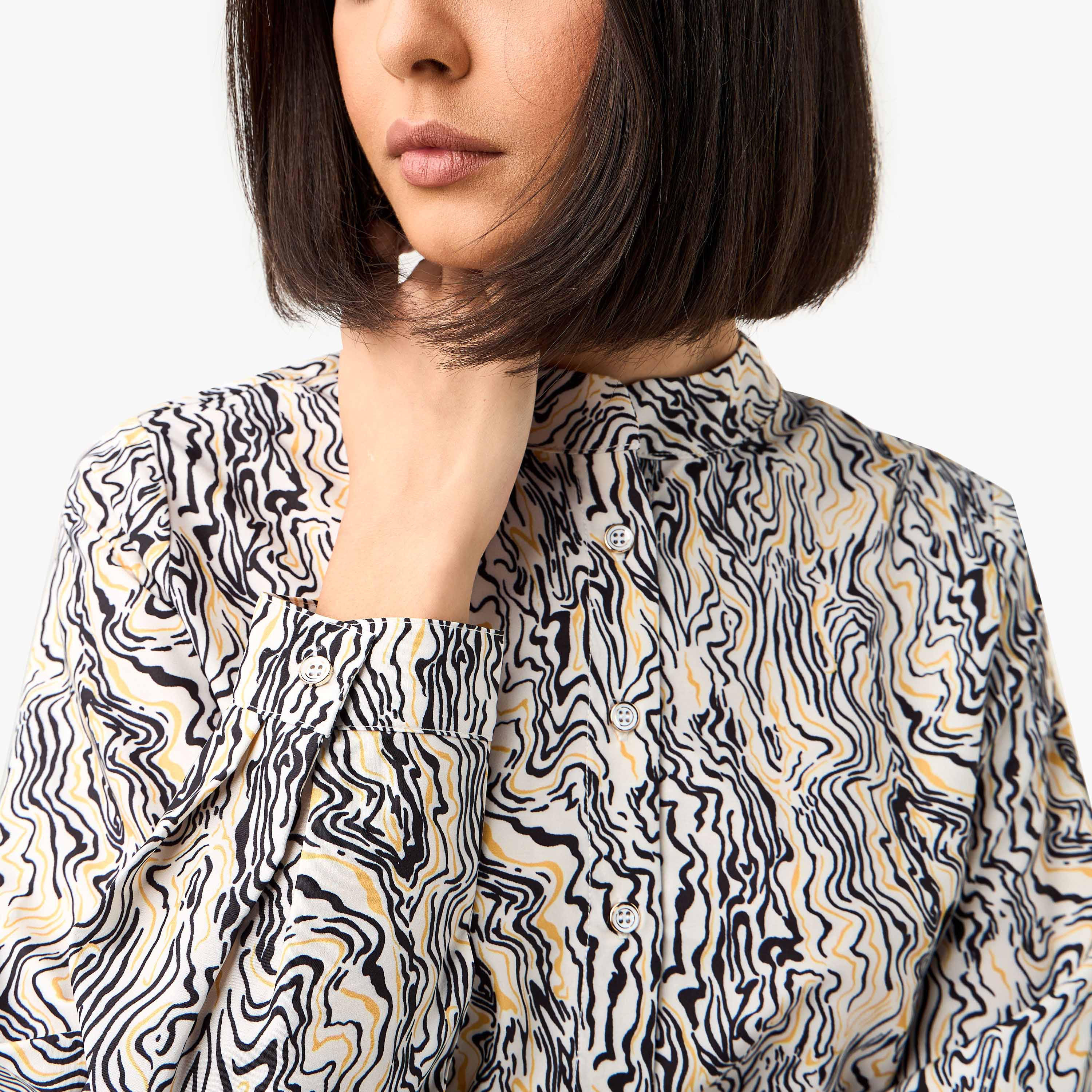 قميص بقصة عادية وياقة ماندارين وطبعات-women-clothing-shirtsandblouses-shirts-image-2