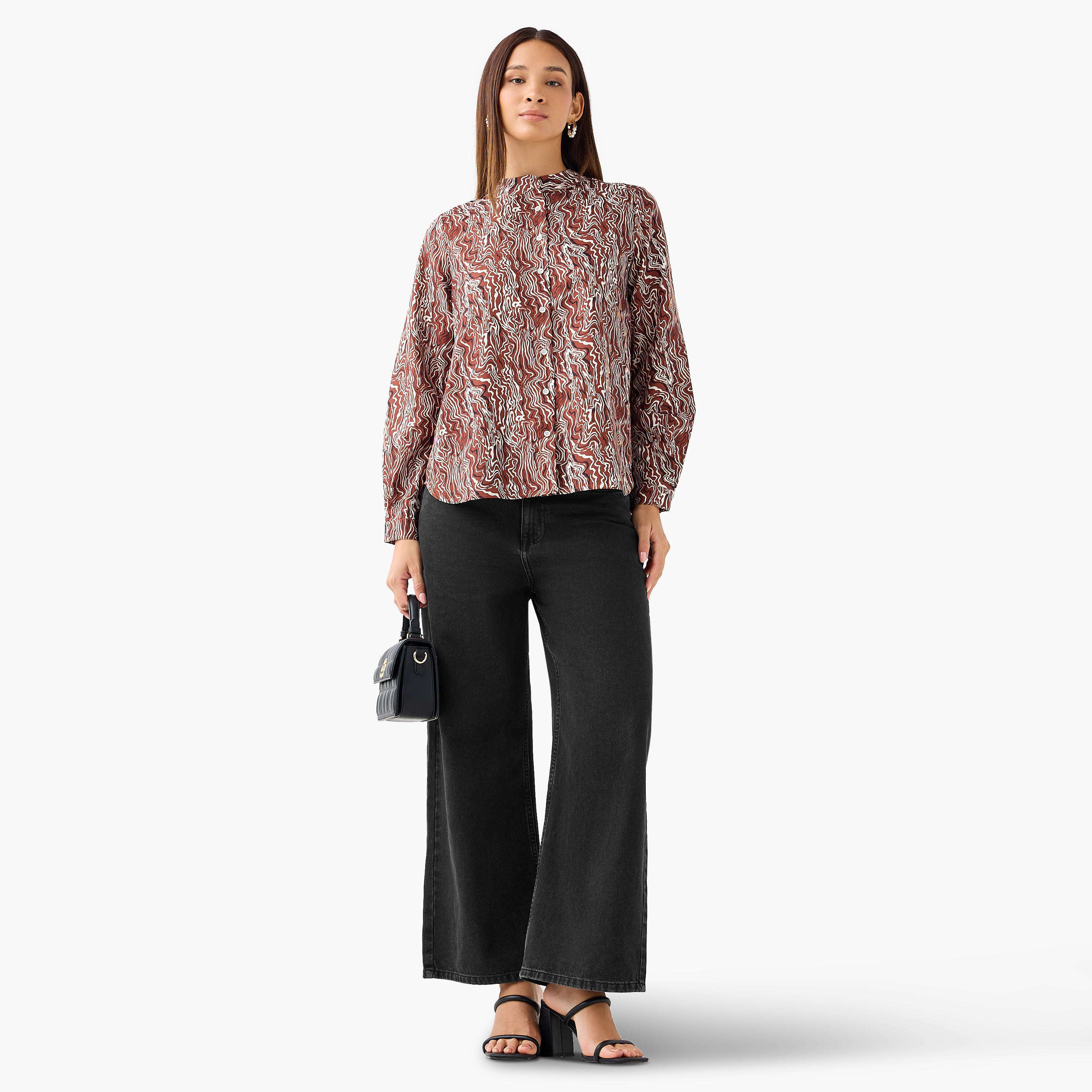 قميص بقصة عادية وياقة ماندارين وطبعات-women-clothing-shirtsandblouses-shirts-image-3