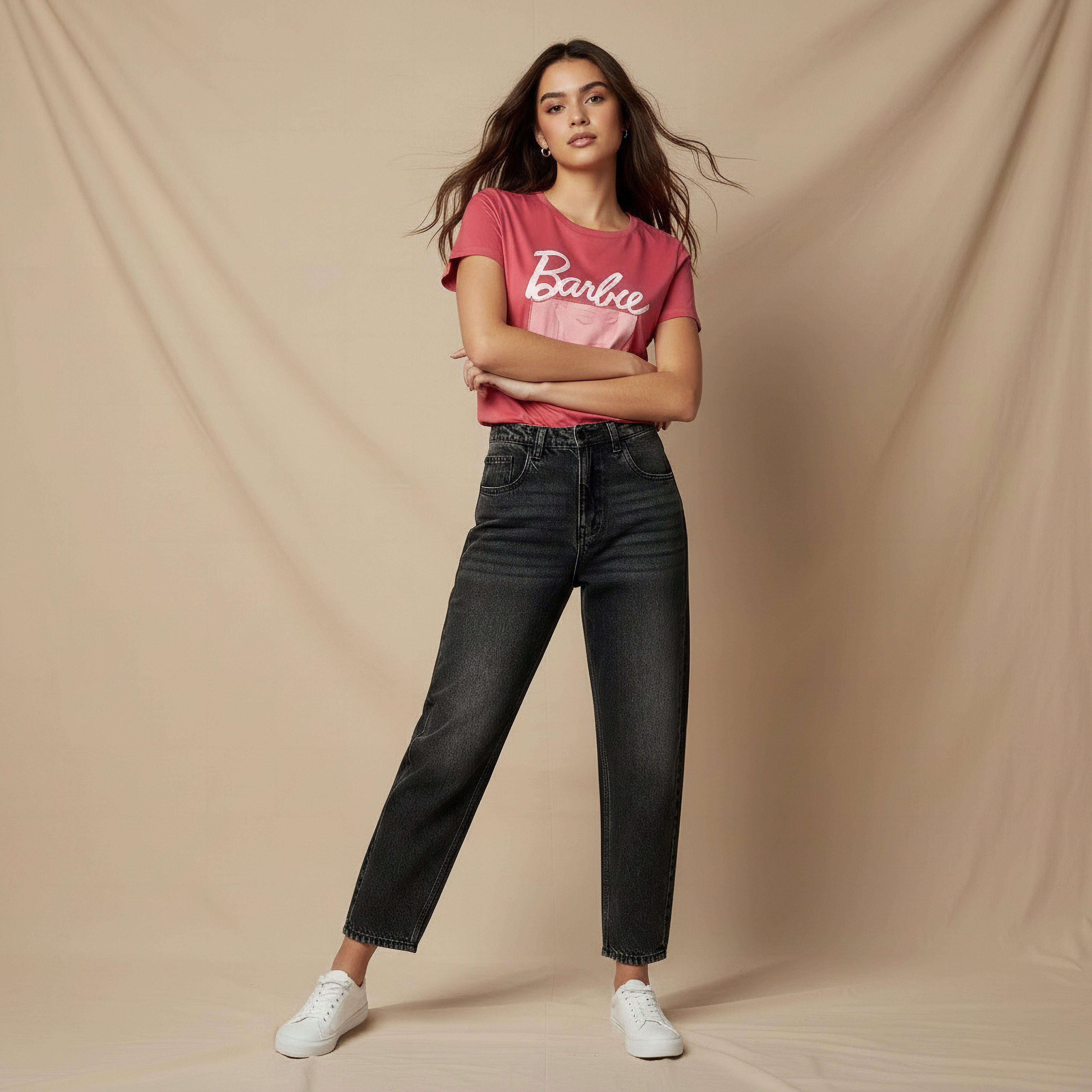 بنطلون جينز بقصة مام وخصر مرتفع للنساء-women-clothing-bottoms-jeans-image-2