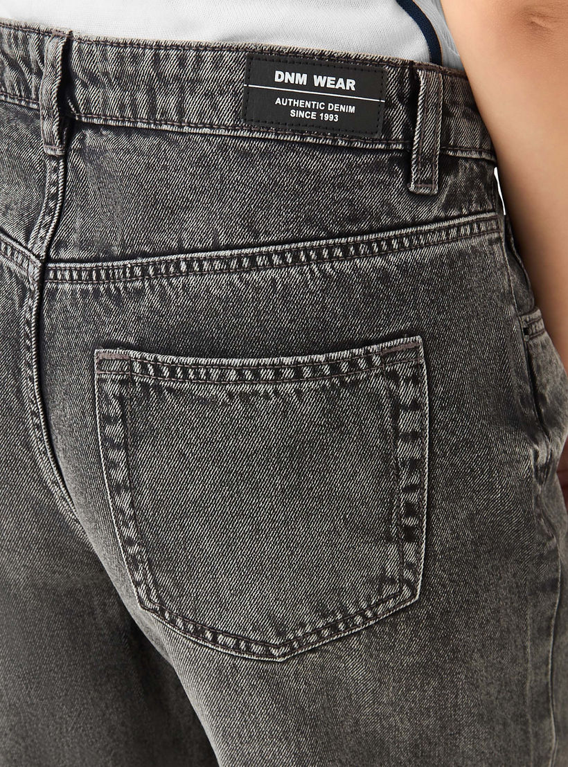 بنطلون جينز بقصة مستقيمة وخصر متوسط الارتفاع للنساء-women-clothing-bottoms-jeans-image-5
