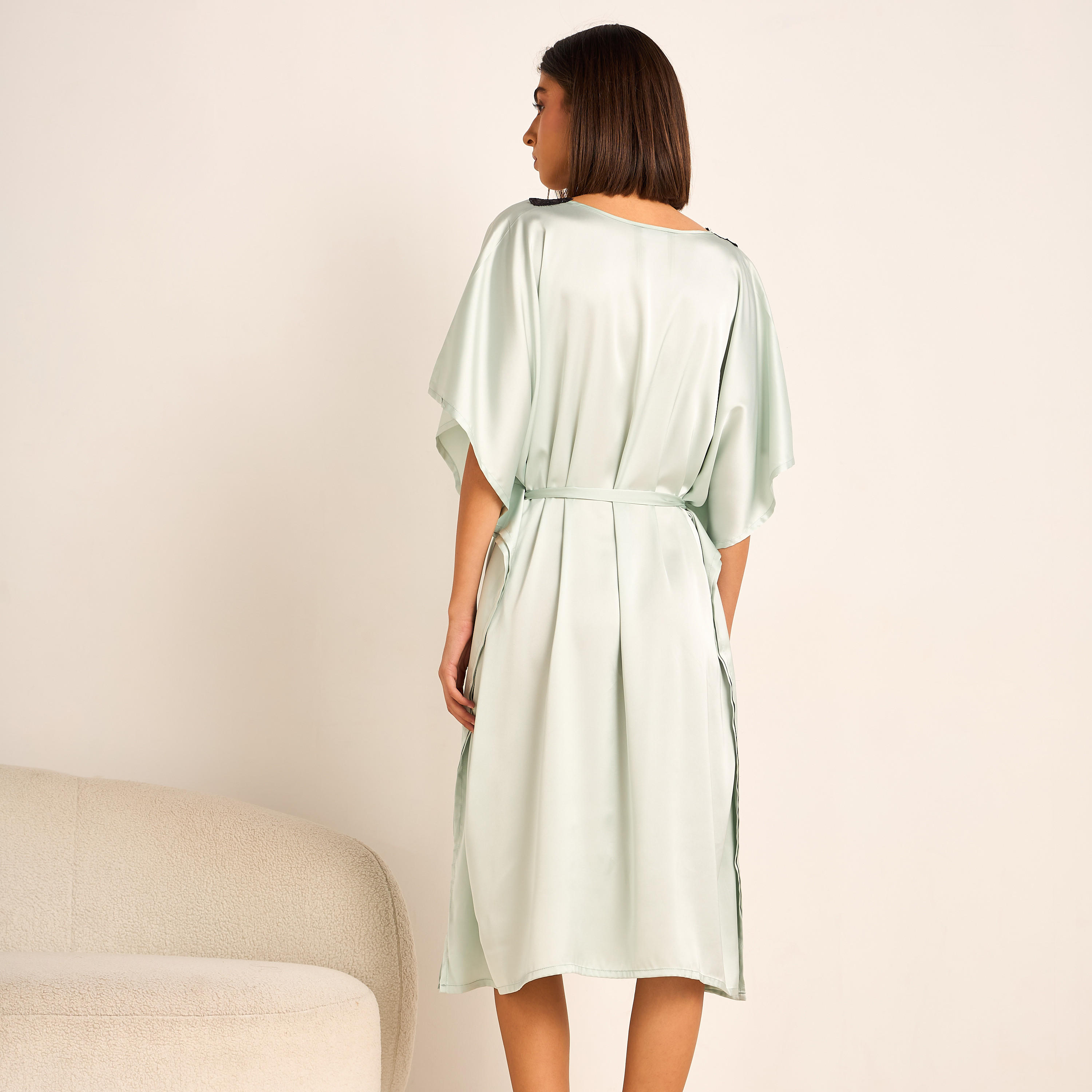قميص نوم بأكمام قصيرة وحزام من آدارايا-women-clothing-nightwear-nighties-image-3