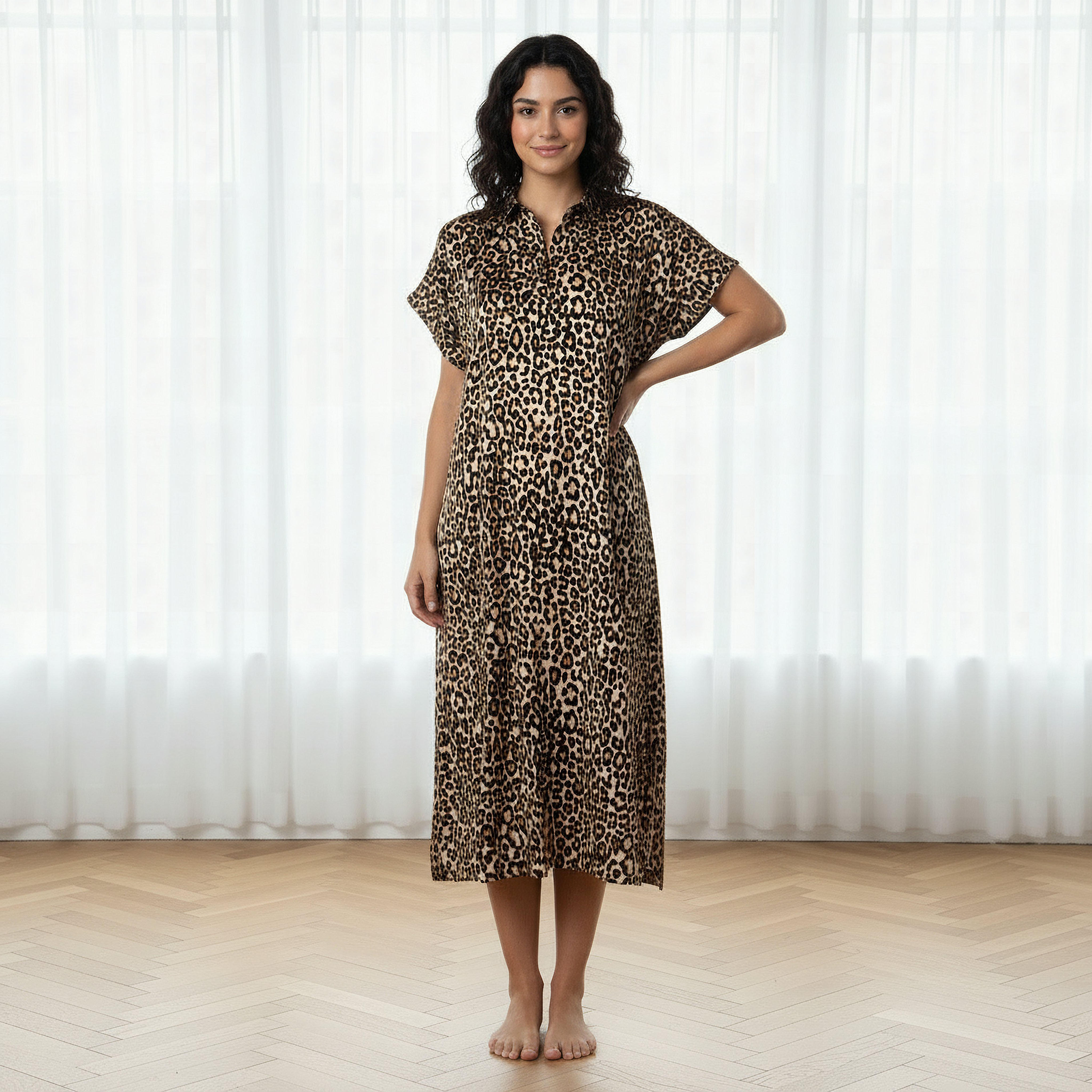 فستان نوم بأكمام قصيرة بطبعات حيوانات من أدارايا-women-clothing-nightwear-nighties-image-1