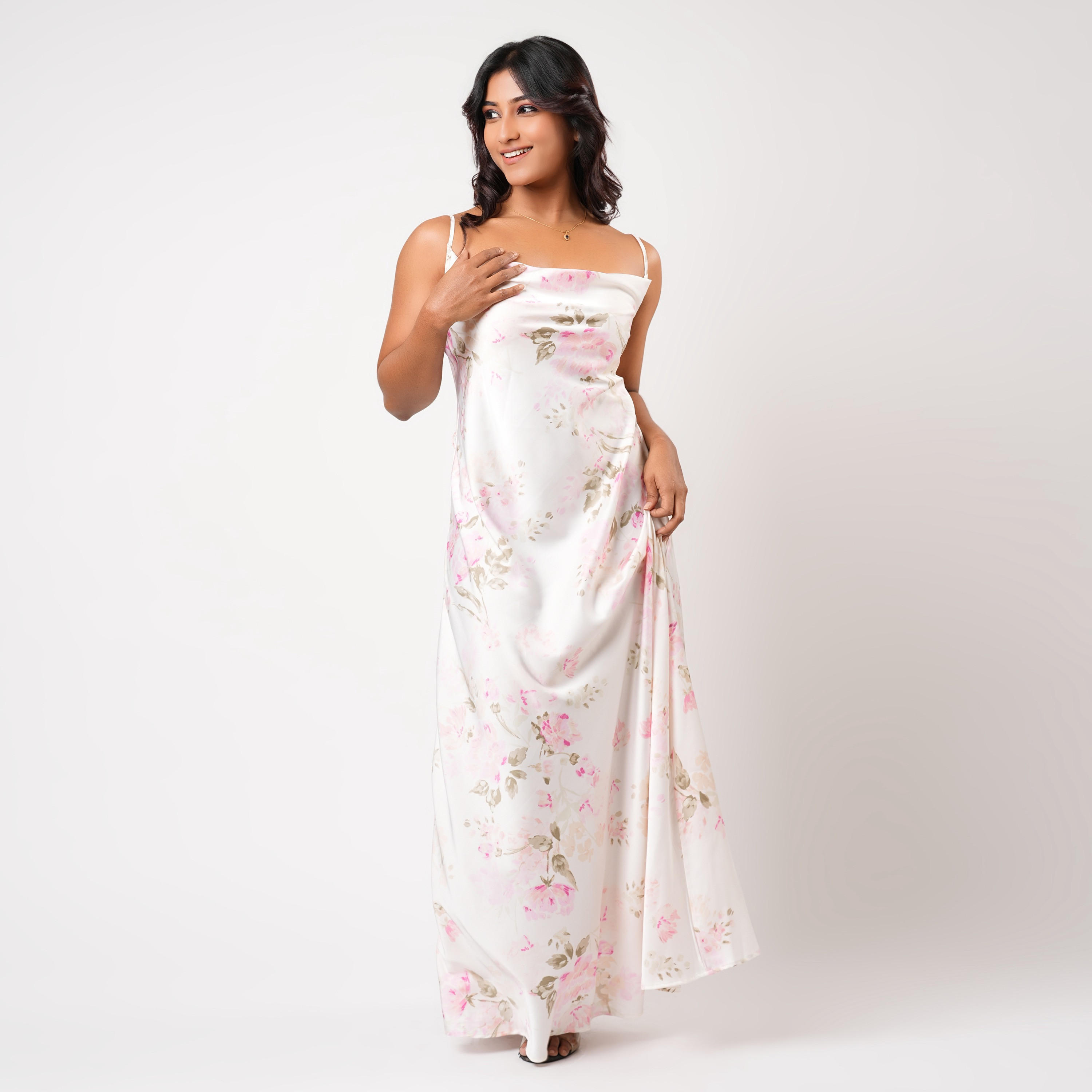 فستان نوم ماكسي بدون أكمام بطبعات زهرية من آدارايا-women-clothing-nightwear-nighties-image-2