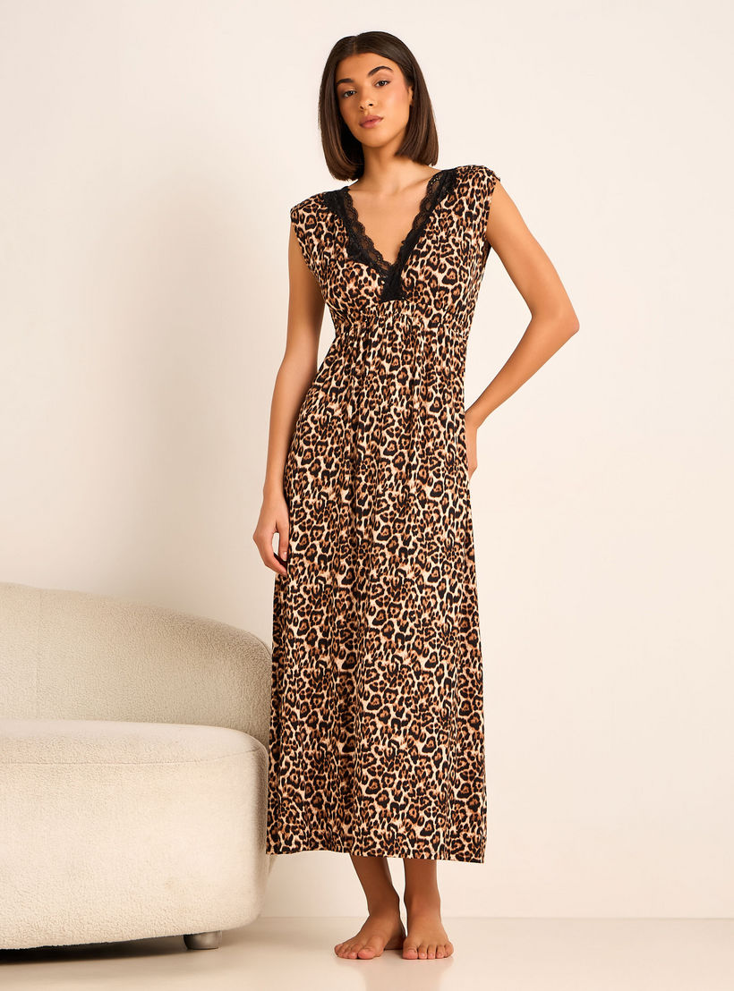Aadaraya Night Gown Short Sleeves Lace Trim-women-clothing-nightwear-nighties-image-1