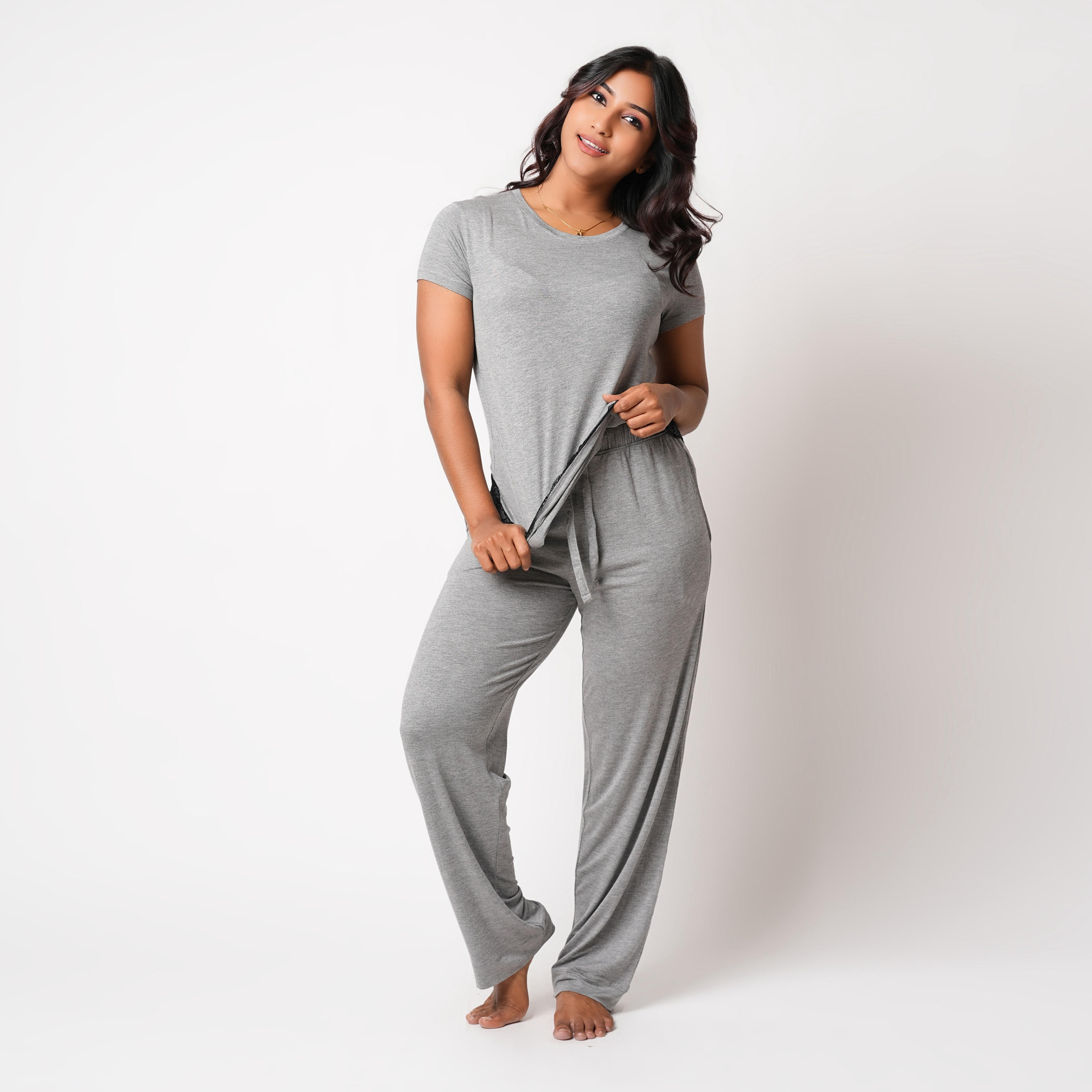 Aadaraya Pyjama Set T-shirt & Trousers-women-clothing-nightwear-pyjamas-longsets-image-2