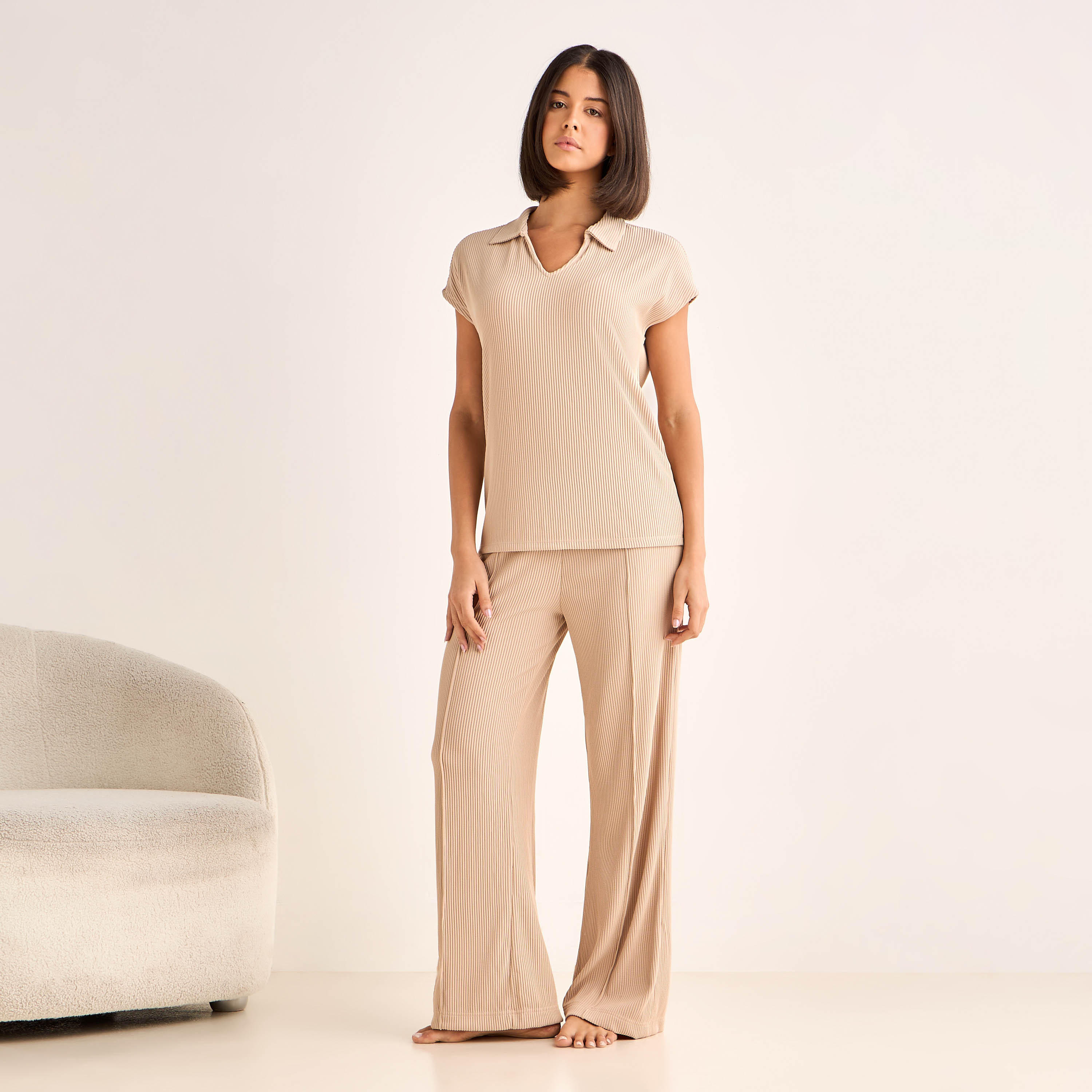 طقم بلوزة منسوجة بارزة الملمس وبنطلون-women-clothing-coordsets-image-6
