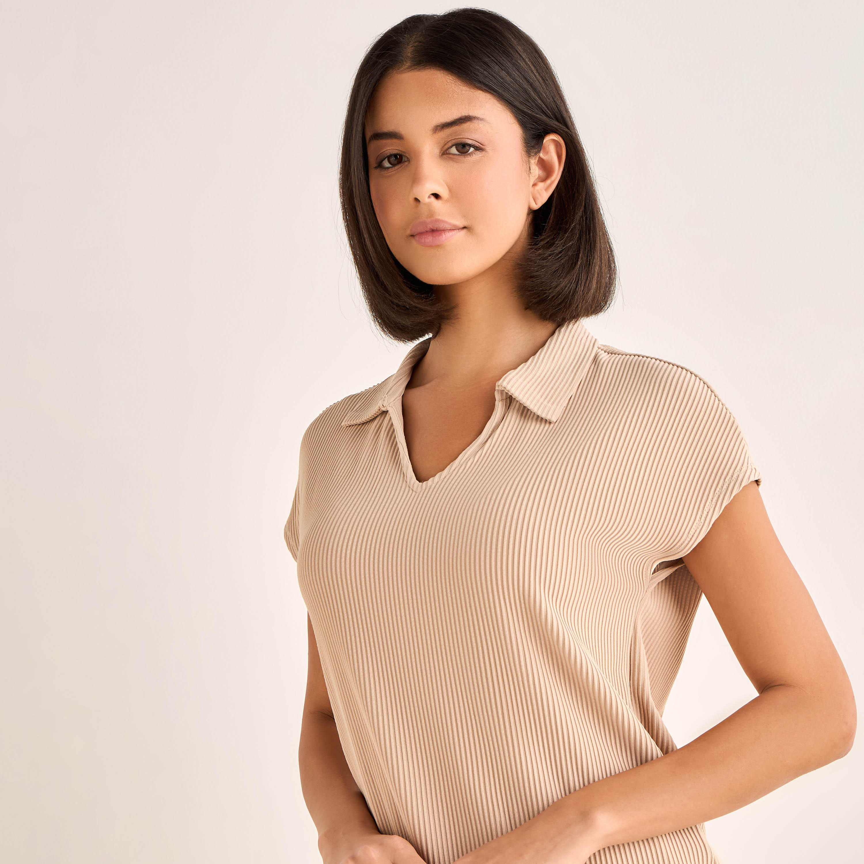 طقم بلوزة منسوجة بارزة الملمس وبنطلون-women-clothing-coordsets-image-2