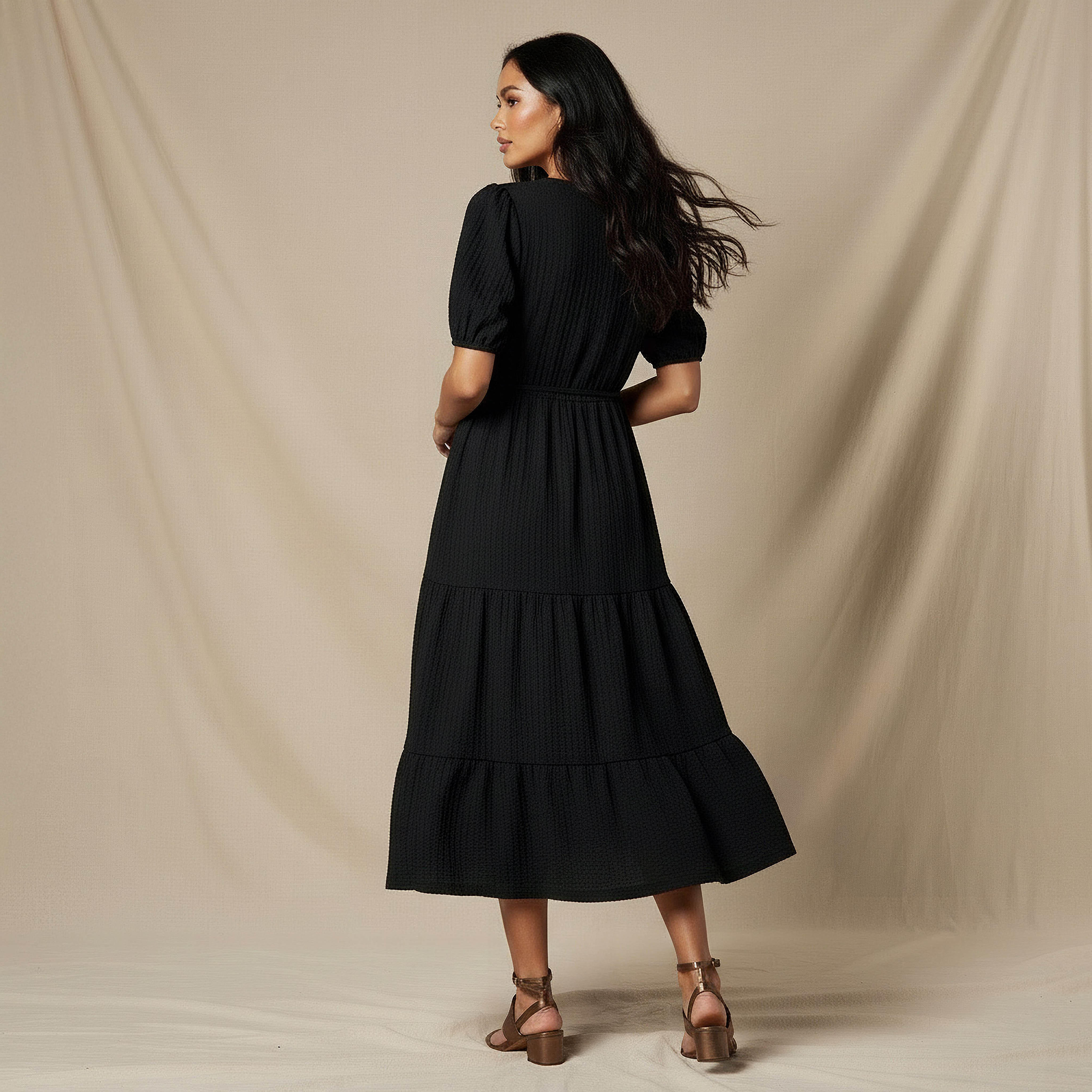 فستان ميدي بارز الملمس بطبقات وأكمام قصيرة منفوخة-women-clothing-dresses-image-3