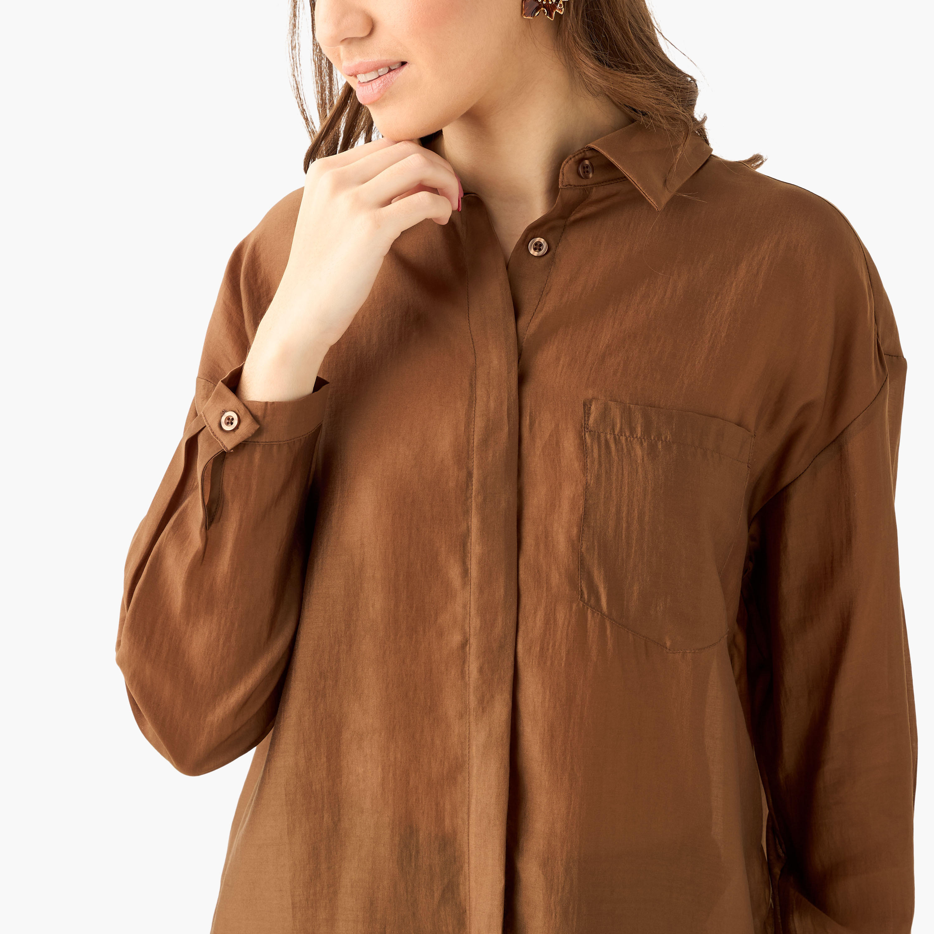 قميص بوصلة أزرار مخفية وطول غير متساوي-women-clothing-shirtsandblouses-shirts-image-2