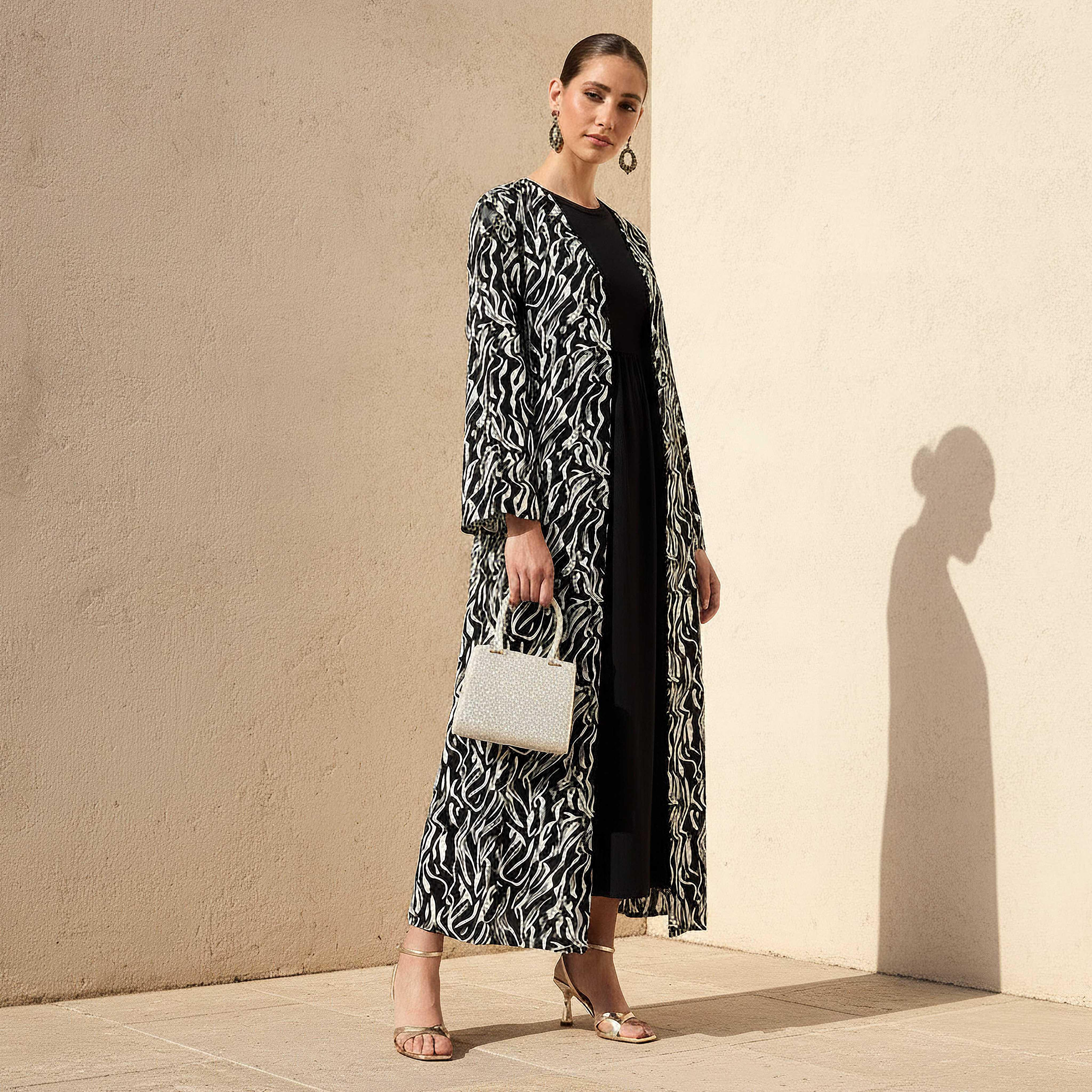 Regular Fit Kimono Abaya Shrug with Print-women-arabicclothing-abayas-image-2