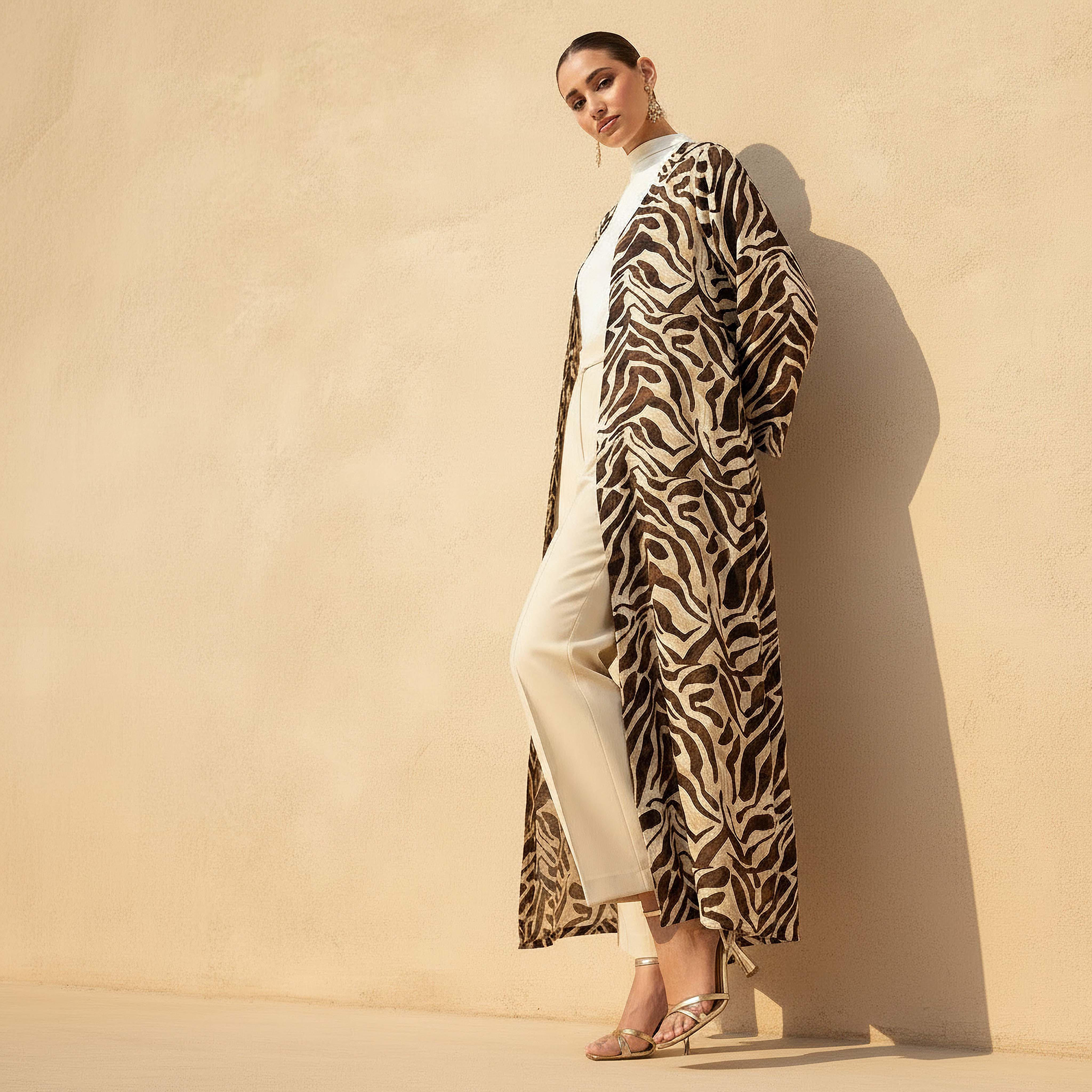 Regular Fit Kimono Abaya Shrug with Animal Print-women-arabicclothing-abayas-image-1