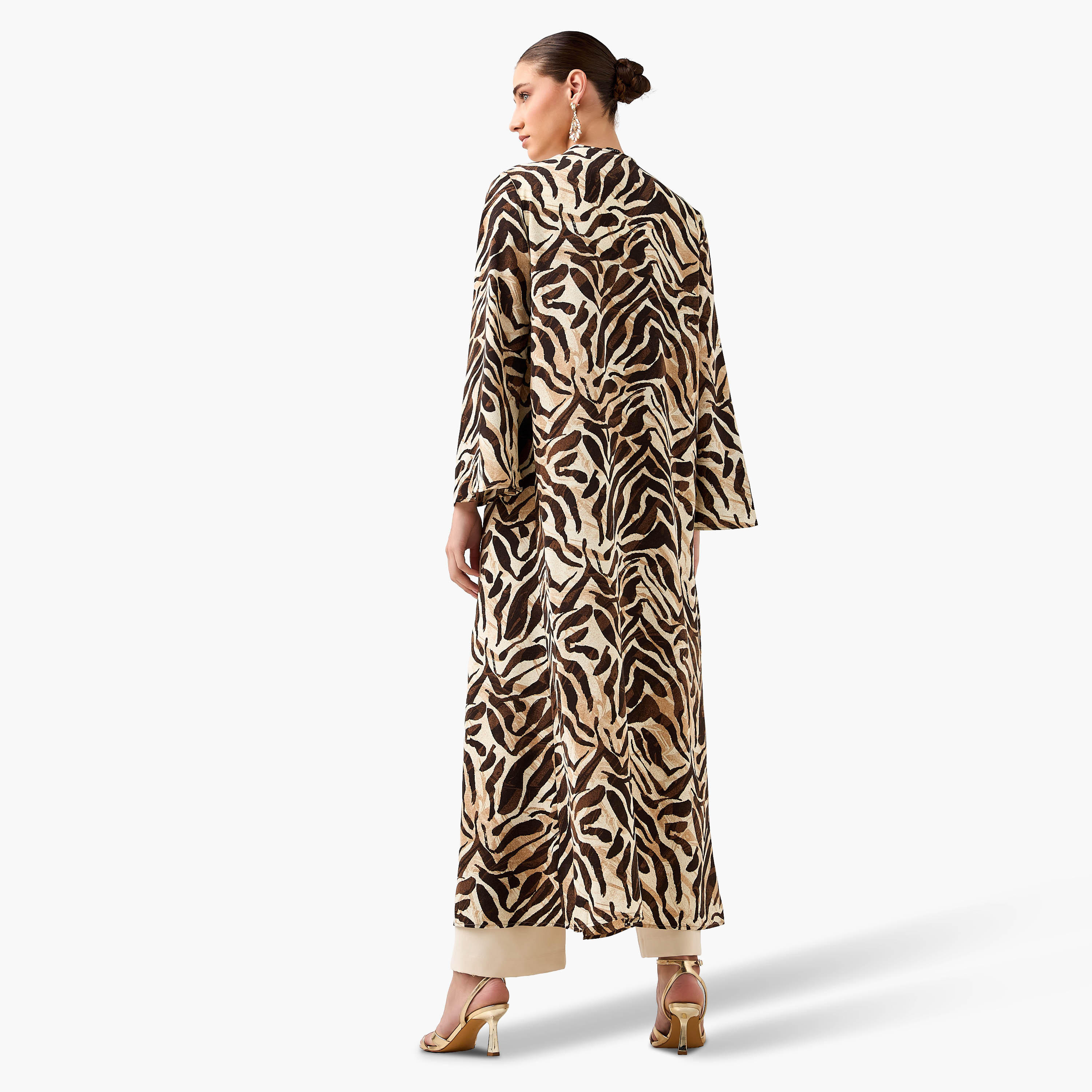 Regular Fit Kimono Abaya Shrug with Animal Print-women-arabicclothing-abayas-image-6