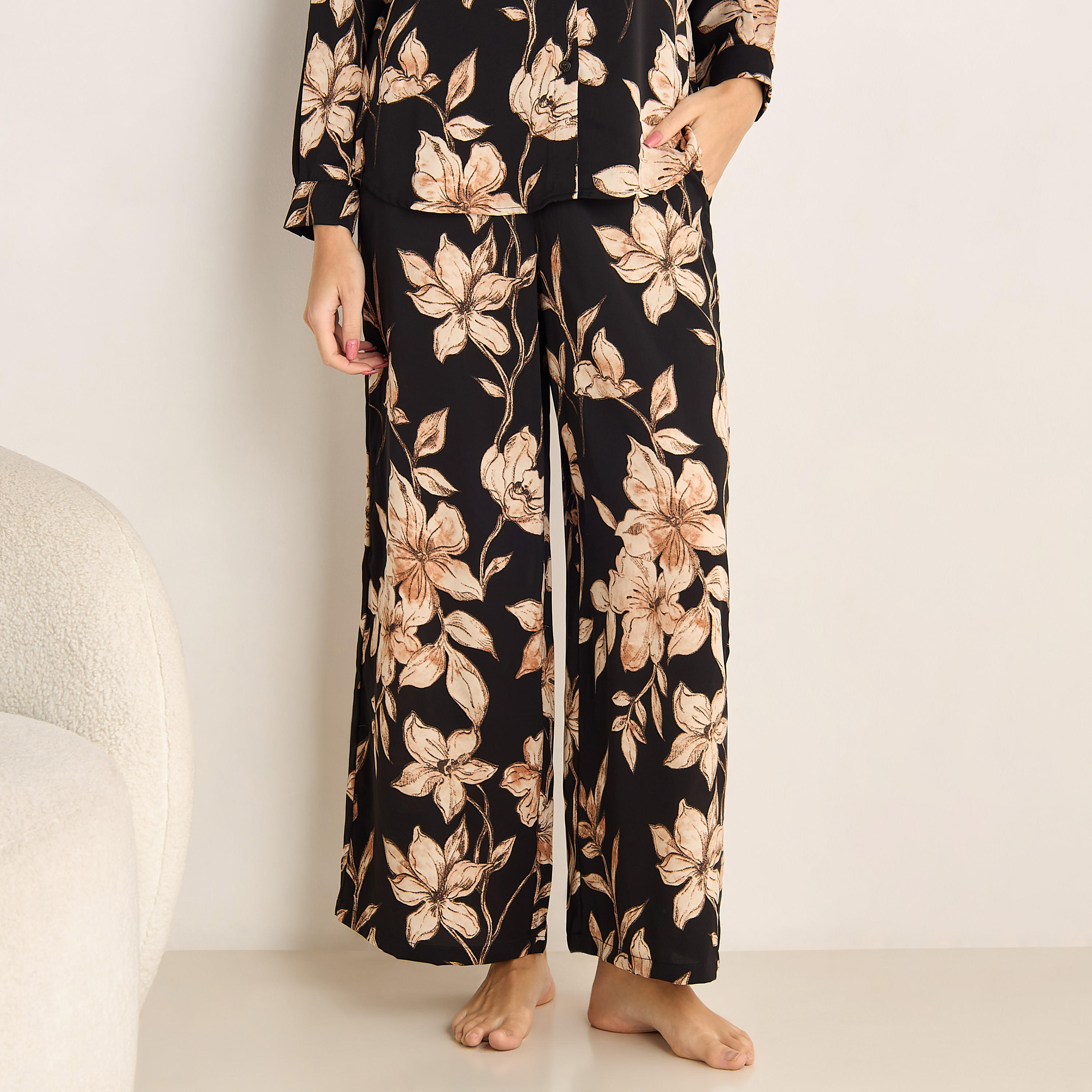 Pyjama Set Button-Down Shirt & Trousers-women-clothing-coordsets-image-5